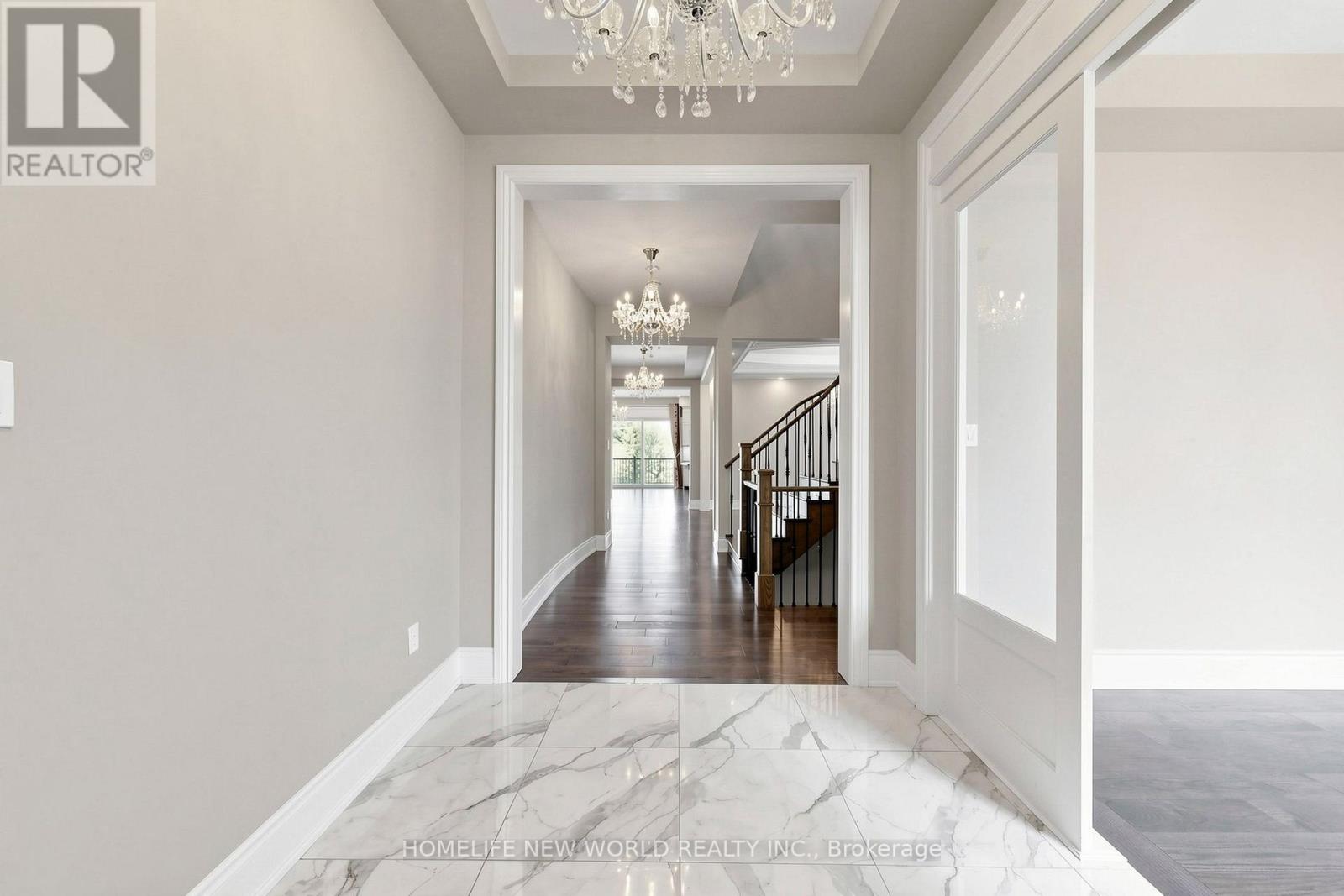 62 Ridgepoint Road, Vaughan, Ontario  L4H 4T4 - Photo 4 - N13677364