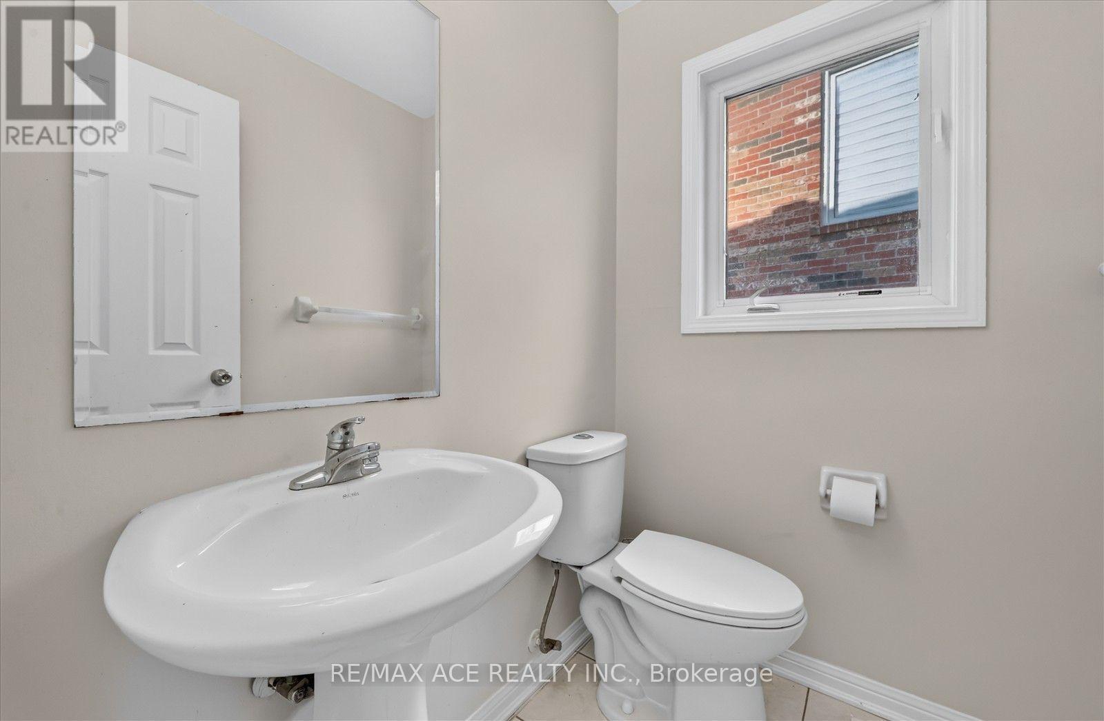 23 Harry Sanders Avenue, Whitchurch-Stouffville, Ontario  L4A 0J7 - Photo 10 - N13677408