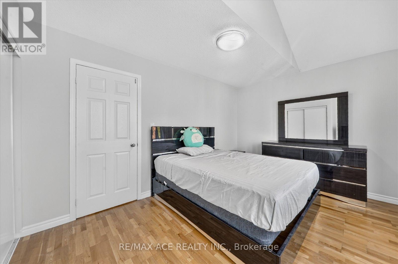 23 Harry Sanders Avenue, Whitchurch-Stouffville, Ontario  L4A 0J7 - Photo 27 - N13677408