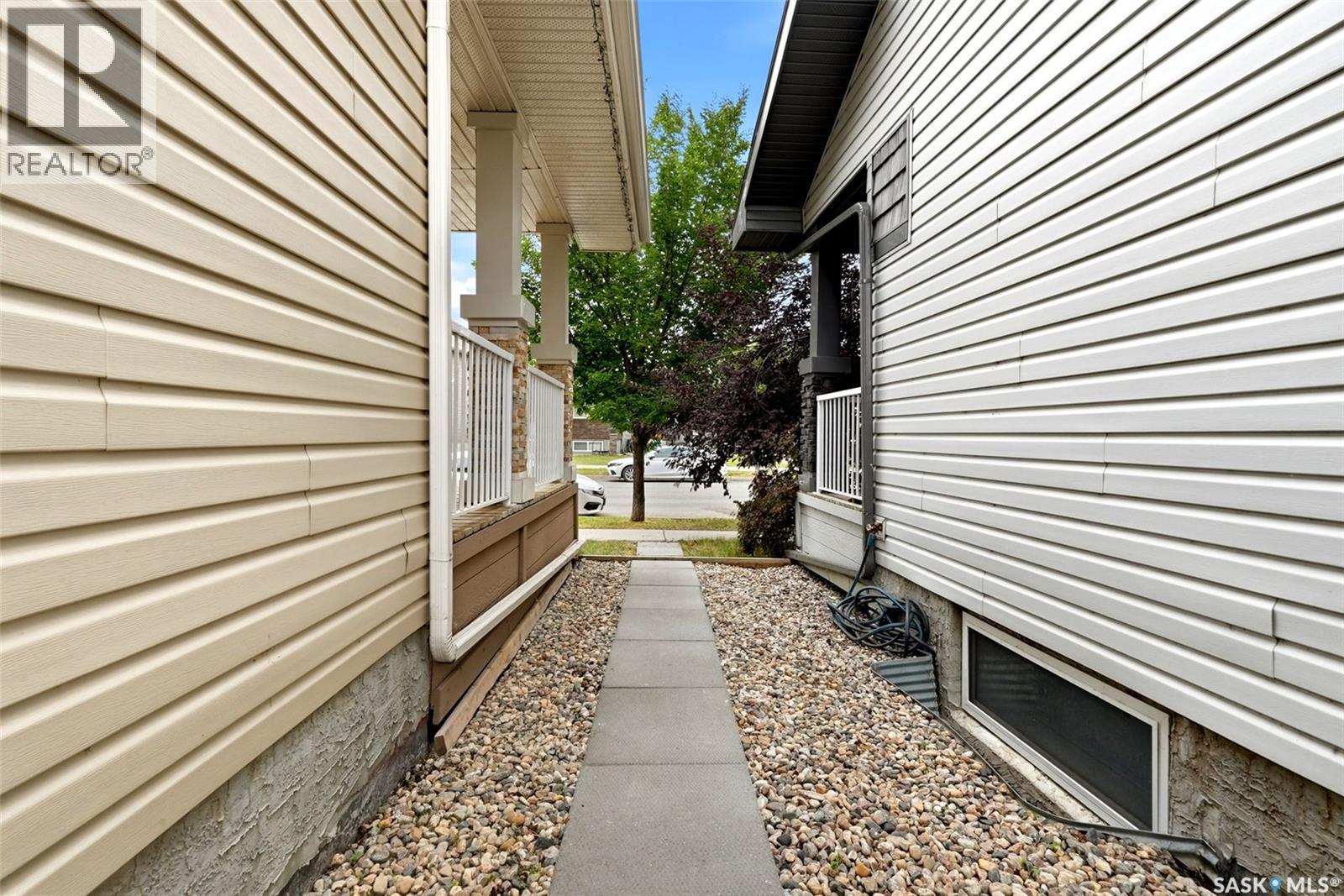 4636 James Hill Road, Regina, Saskatchewan  S4W 0C7 - Photo 41 - SK045418