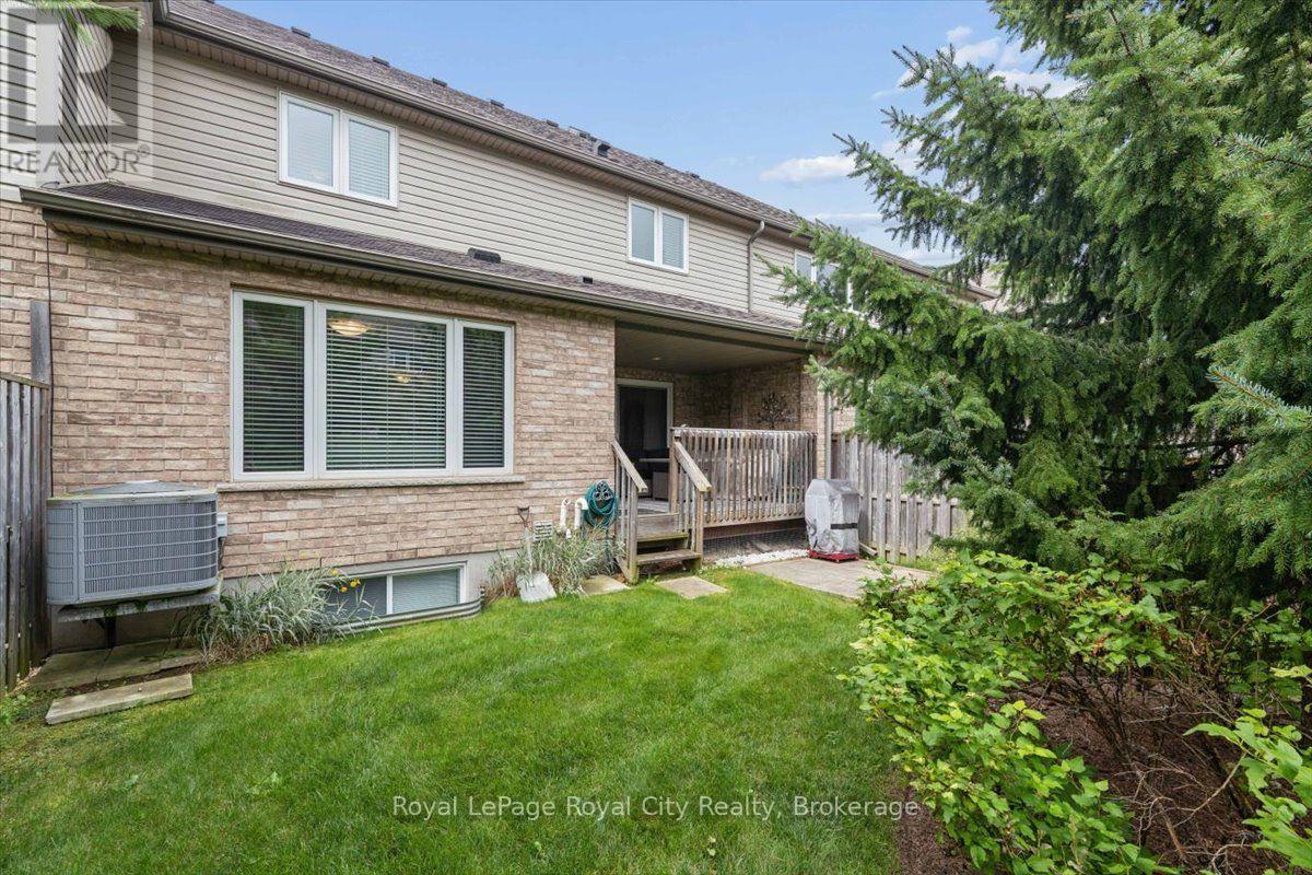 58 Walker Way, Guelph (Pineridge/westminster Woods), Ontario  N1L 1T7 - Photo 35 - X13677336