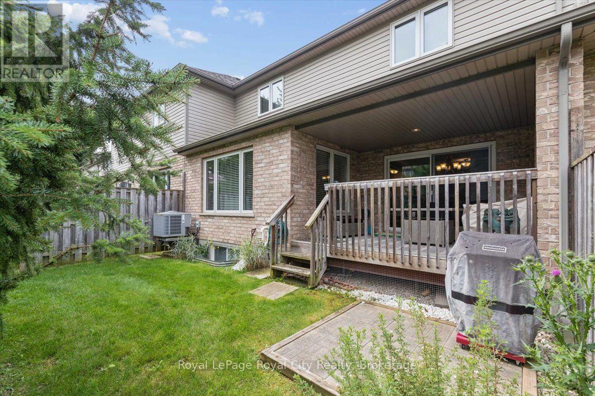 58 Walker Way, Guelph (Pineridge/westminster Woods), Ontario  N1L 1T7 - Photo 36 - X13677336