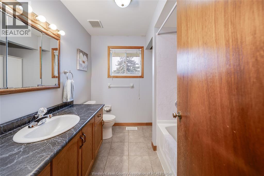 669 Talbot Road, Maidstone, Ontario  N0R 1K0 - Photo 18 - 26019273