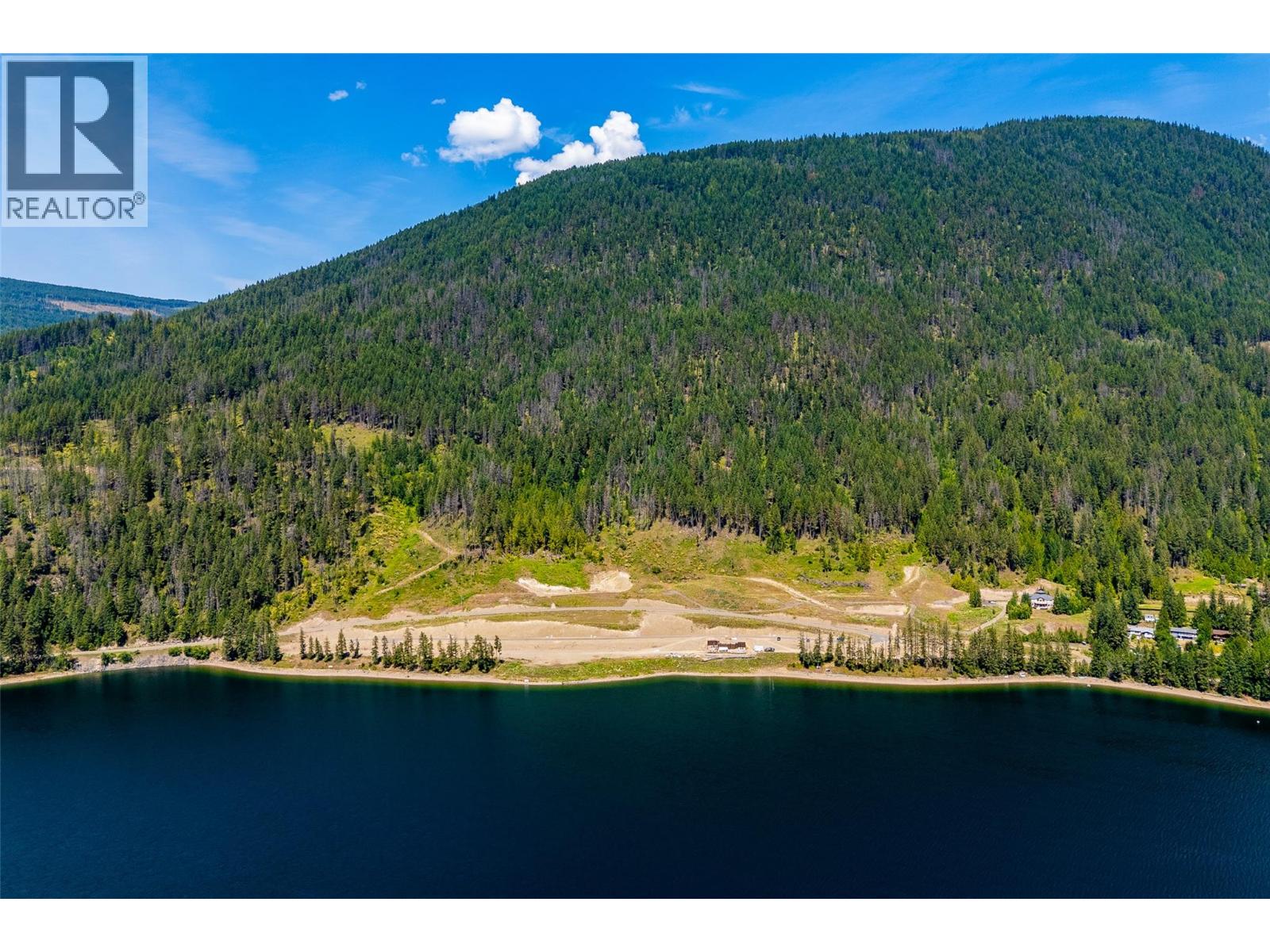 4990 Sunnybrae-Canoe Point Road Unit# 2, Tappen, British Columbia  V0E 2X1 - Photo 4 - 10393526