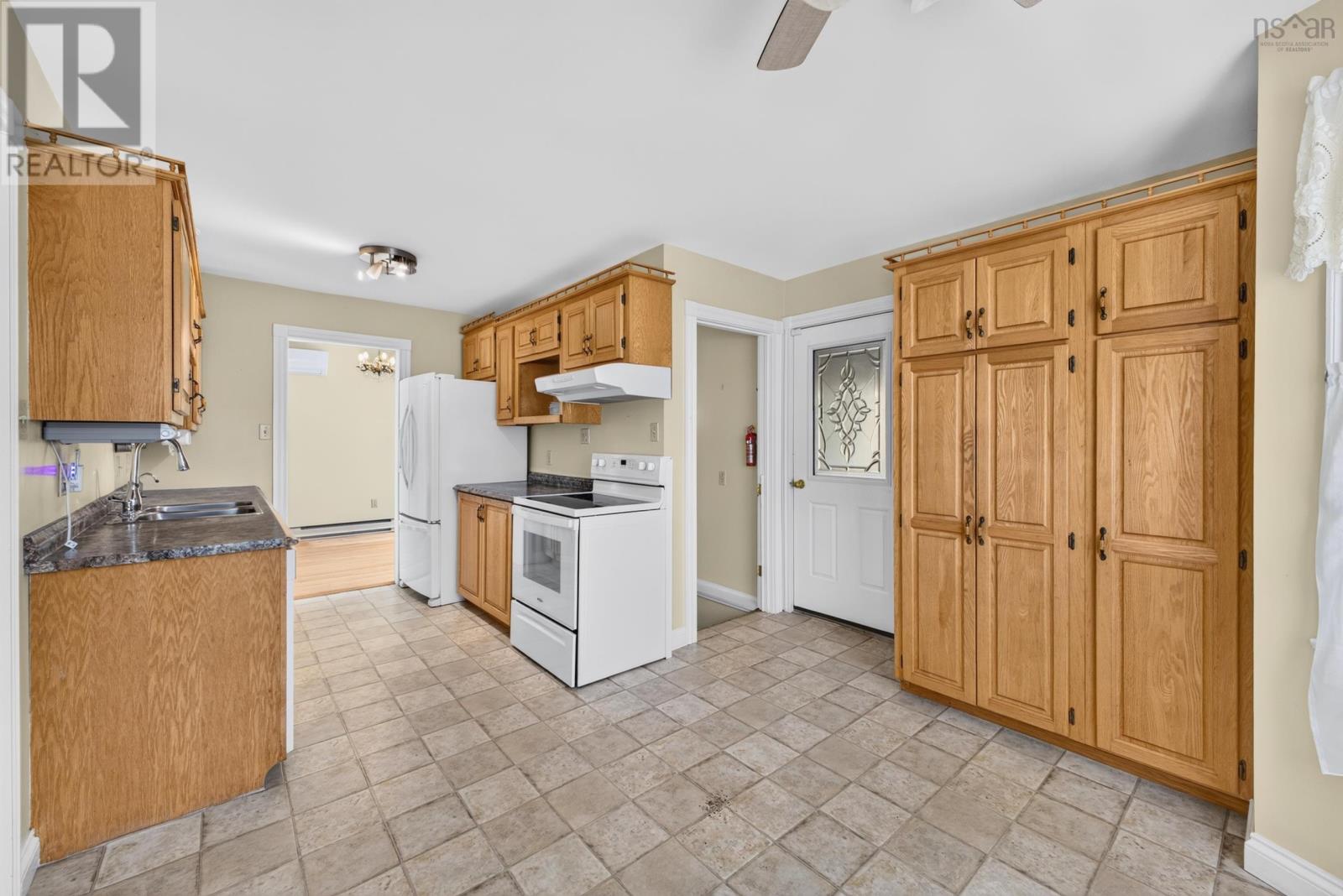 1 Hillcrest Street, Truro, Nova Scotia  B2N 3M2 - Photo 12 - 202620377