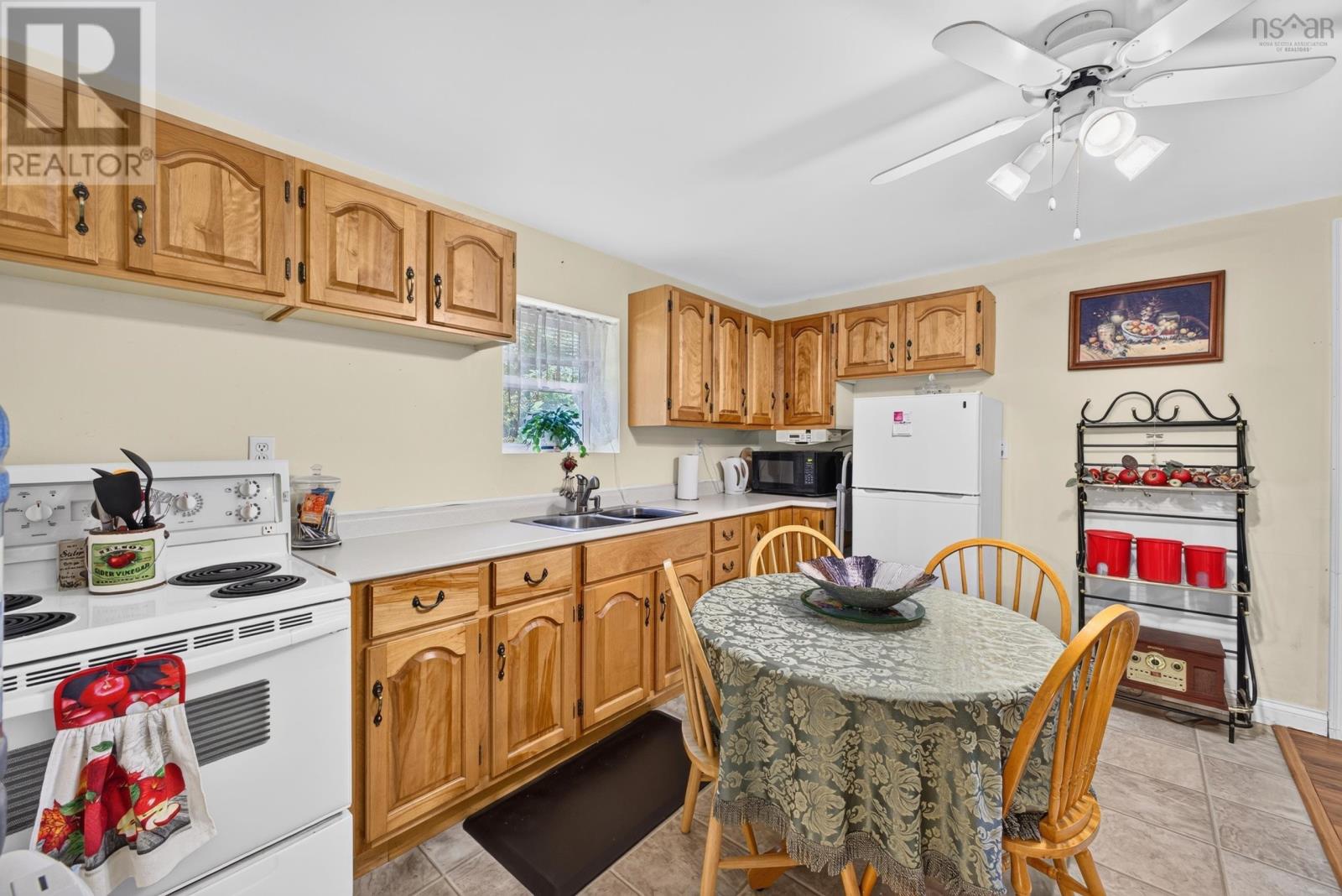 1 Hillcrest Street, Truro, Nova Scotia  B2N 3M2 - Photo 34 - 202620377