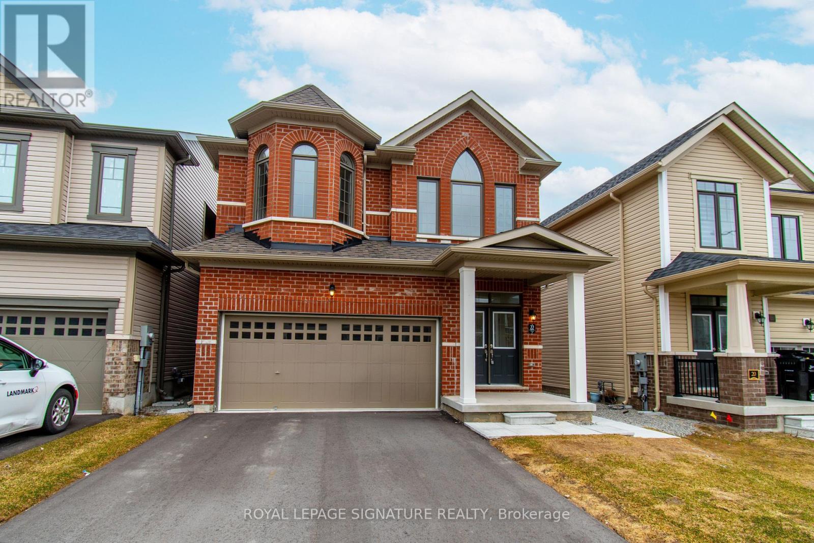 22 Prudhoe Terrace, Barrie, Ontario  L9S 2Z8 - Photo 2 - S13677388