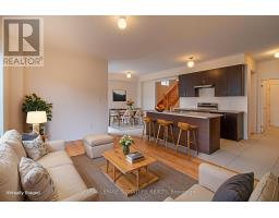 22 PRUDHOE TERRACE, Barrie, Ontario