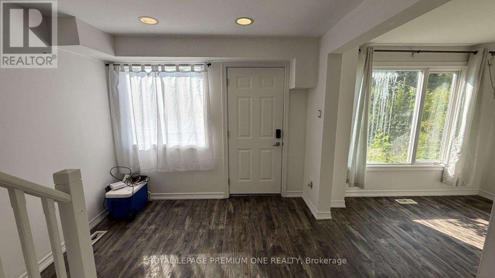 Whole House - 512 Mosley Street, Wasaga Beach, Ontario  L9Z 2J4 - Photo 23 - S13677458