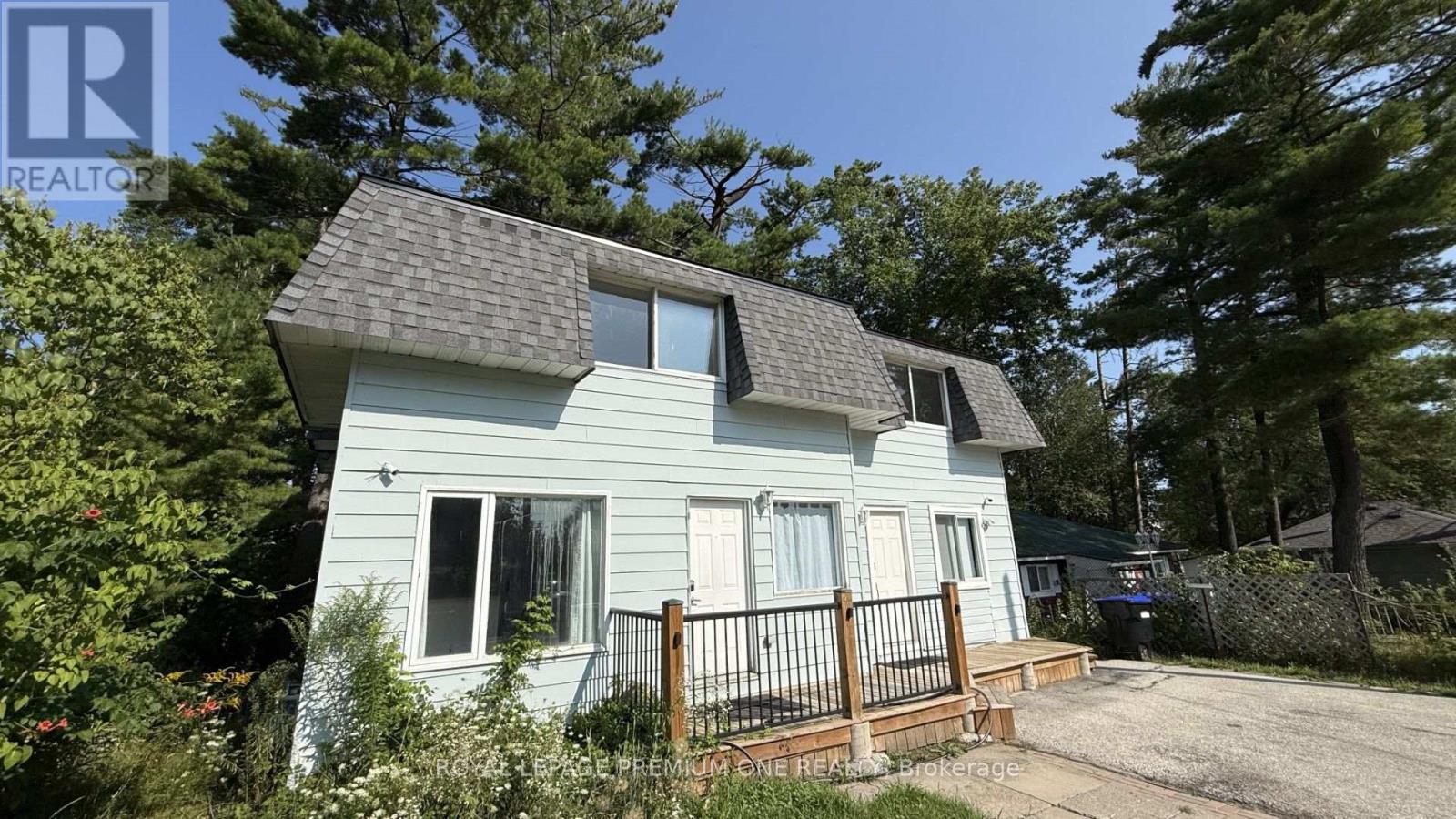 Unit A - 512 Mosley Street, Wasaga Beach, Ontario  L9Z 2J4 - Photo 3 - S13677474
