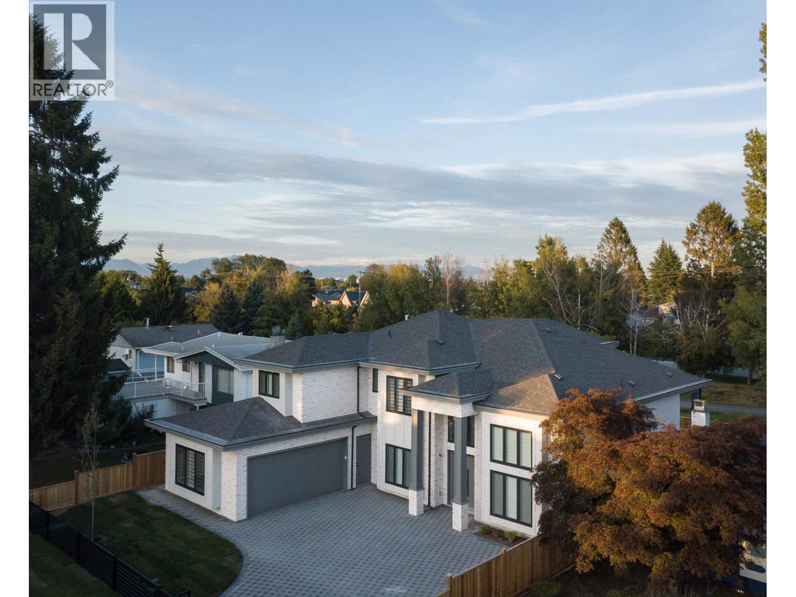 10360 Cornerbrook Crescent, Richmond, British Columbia V7E 4H4 - Photo 3 - R3155647