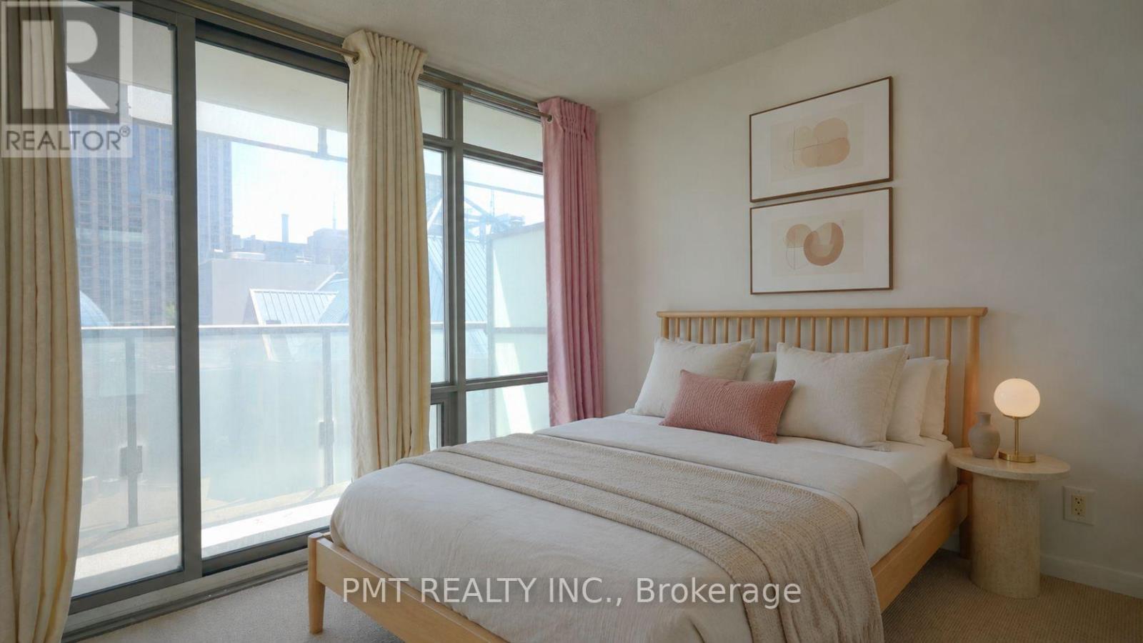 1607 - 38 Grenville Street, Toronto, Ontario  M4Y 1A5 - Photo 20 - C13572384