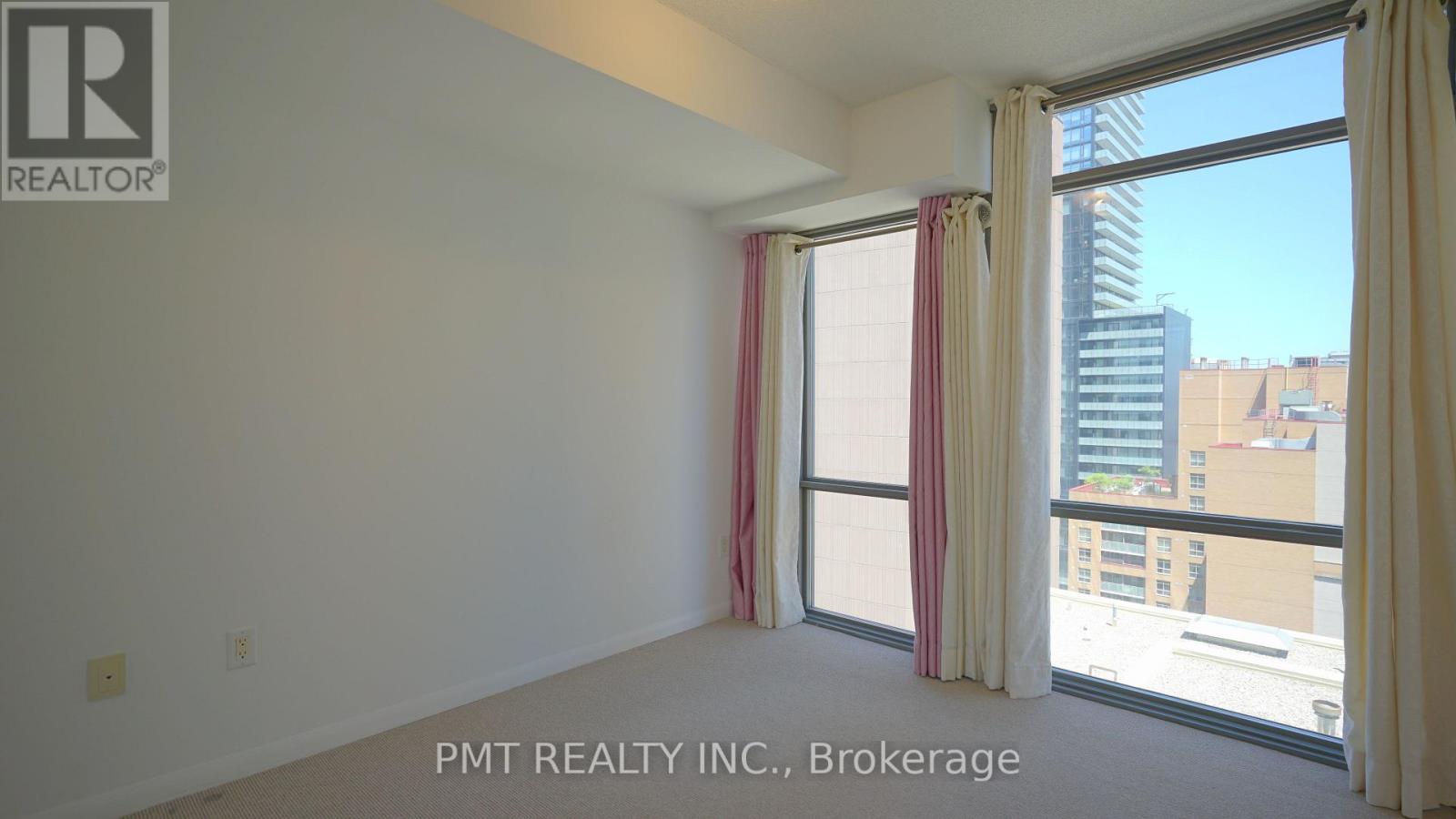 1607 - 38 Grenville Street, Toronto, Ontario  M4Y 1A5 - Photo 17 - C13572384