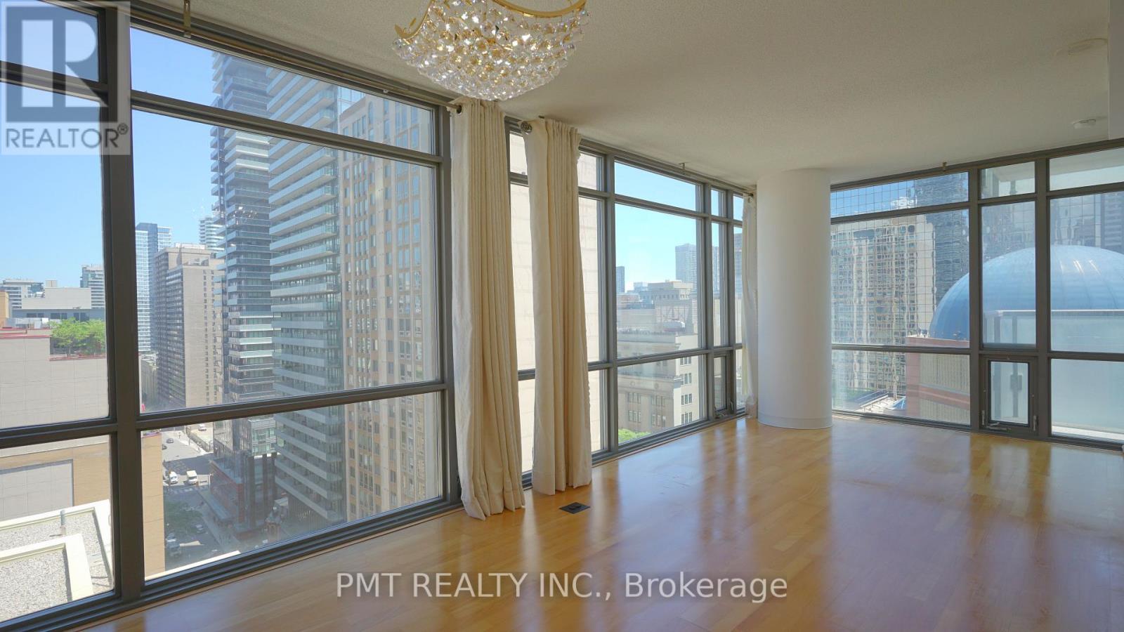 1607 - 38 Grenville Street, Toronto, Ontario  M4Y 1A5 - Photo 12 - C13572384