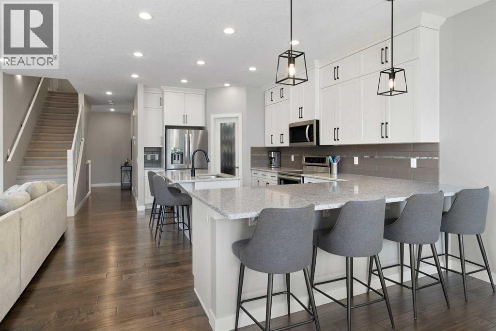 94 Masters Mews Se, Calgary, Alberta  T3M 2B4 - Photo 6 - A2330449