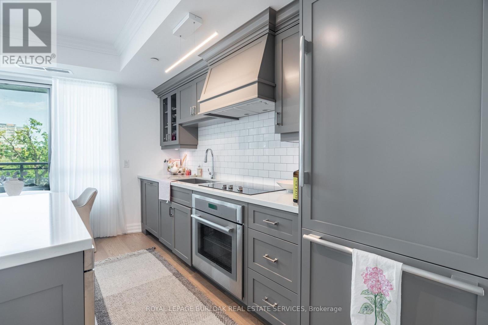 304 - 2060 Lakeshore Road, Burlington, Ontario  L7R 0G2 - Photo 8 - W13668720
