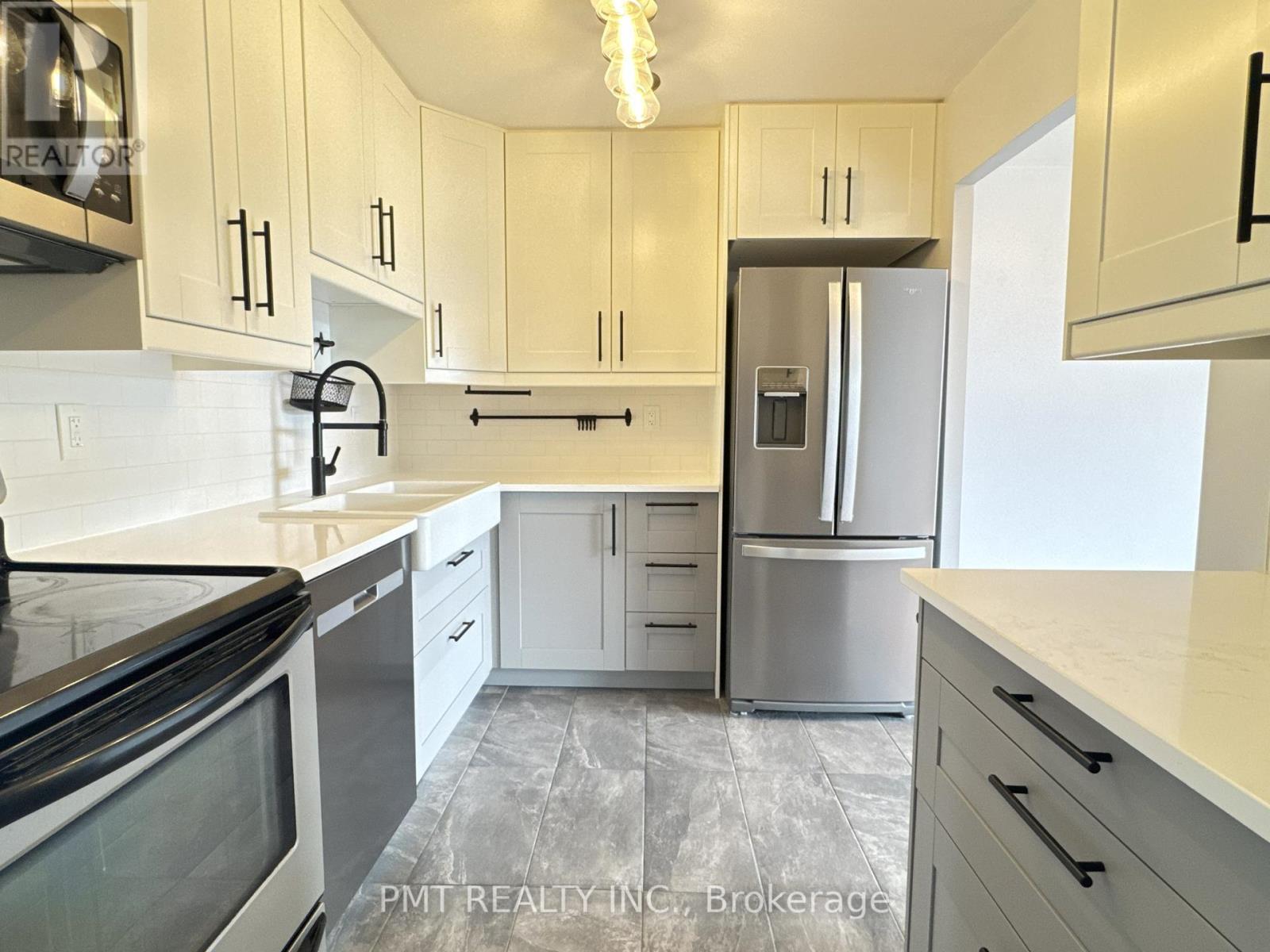 303 - 65 Highland Crescent, Kitchener, Ontario  N2M 5M8 - Photo 5 - X13533444