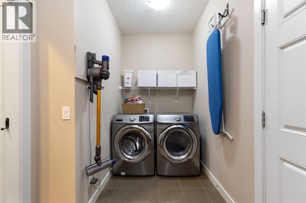 165 Cranarch Common Se, Calgary, Alberta  T3M 0J1 - Photo 14 - A2336566