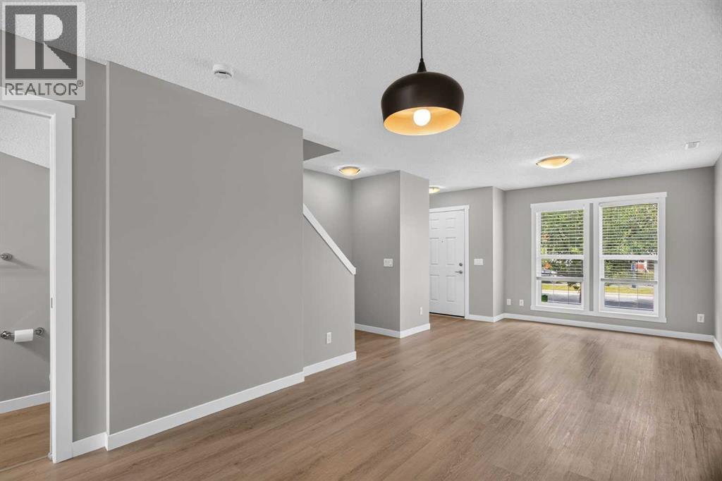 75 Auburn Bay Street Se, Calgary, Alberta T3M 2A4 - Photo 3 - A2336868
