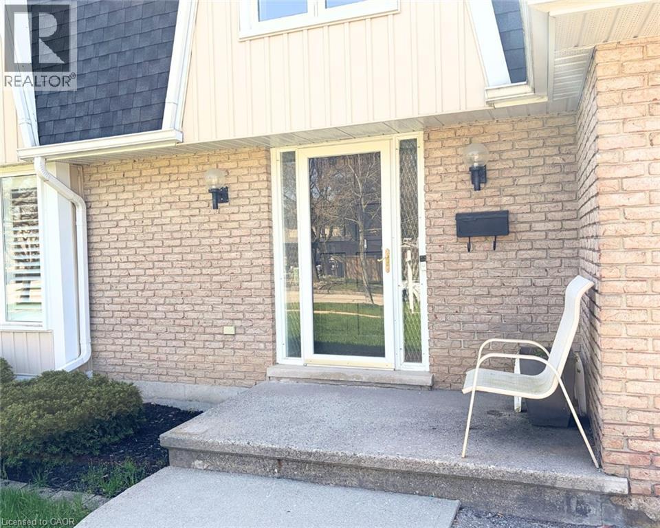 111 Manor Drive, Kitchener, Ontario  N2A 2T9 - Photo 2 - 40852636