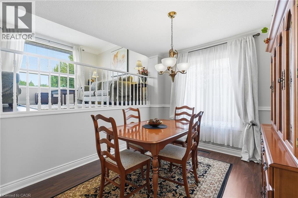 30 Twinoaks Crescent, Stoney Creek, Ontario  L8J 2E9 - Photo 11 - 40854842