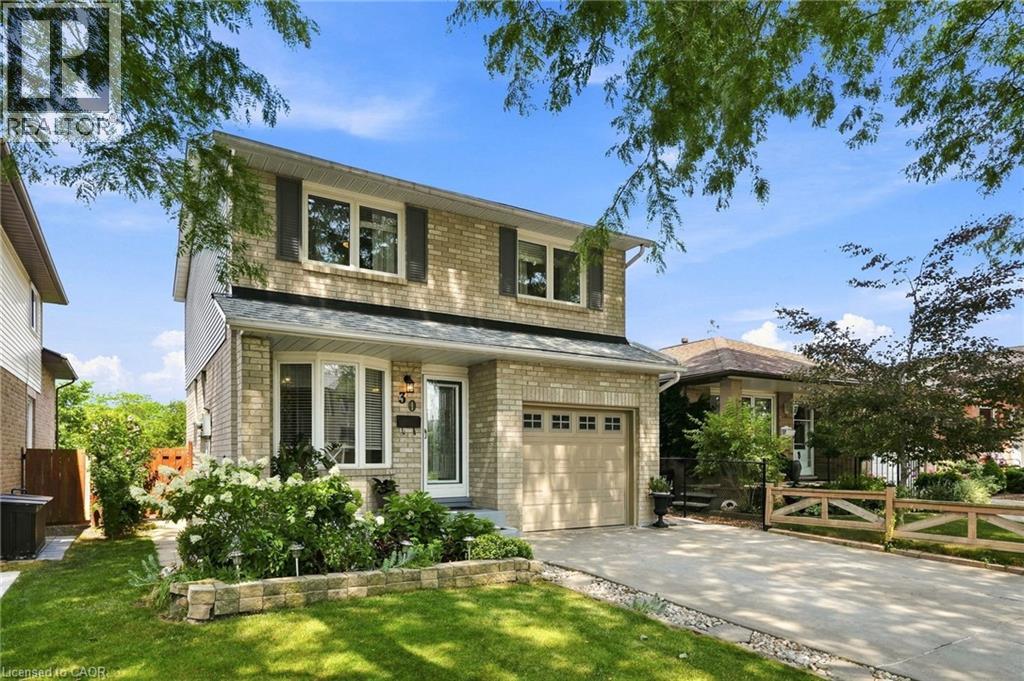 30 TWINOAKS Crescent, Stoney Creek, Ontario