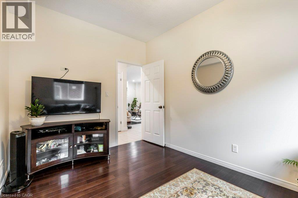 14 Anastasia Drive, Kitchener, Ontario  N2C 2T7 - Photo 19 - 40855406