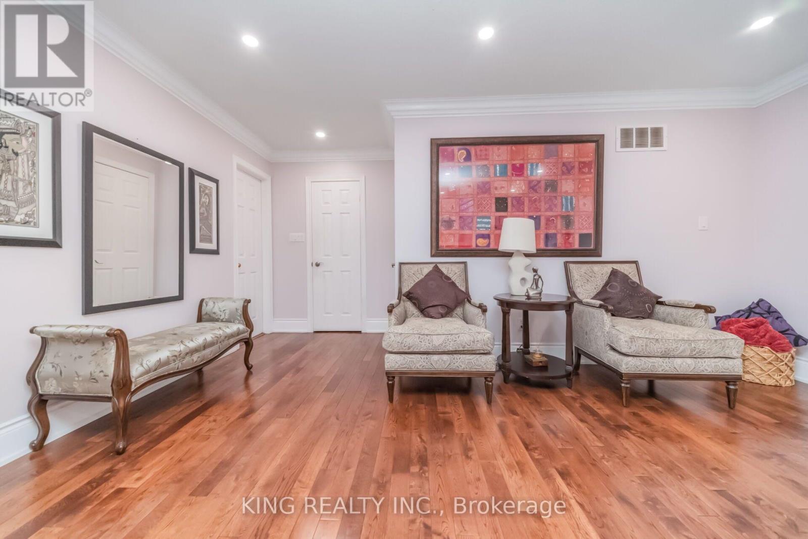 1427 Grossi Street, Mississauga, Ontario  L5V 1T9 - Photo 22 - W13677300
