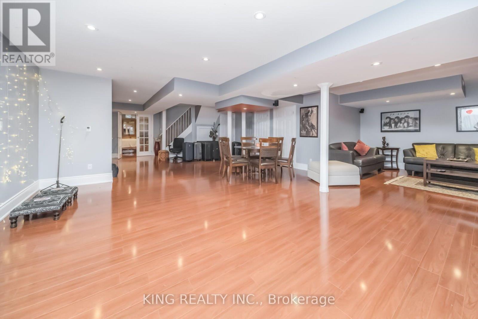 1427 Grossi Street, Mississauga, Ontario  L5V 1T9 - Photo 43 - W13677300