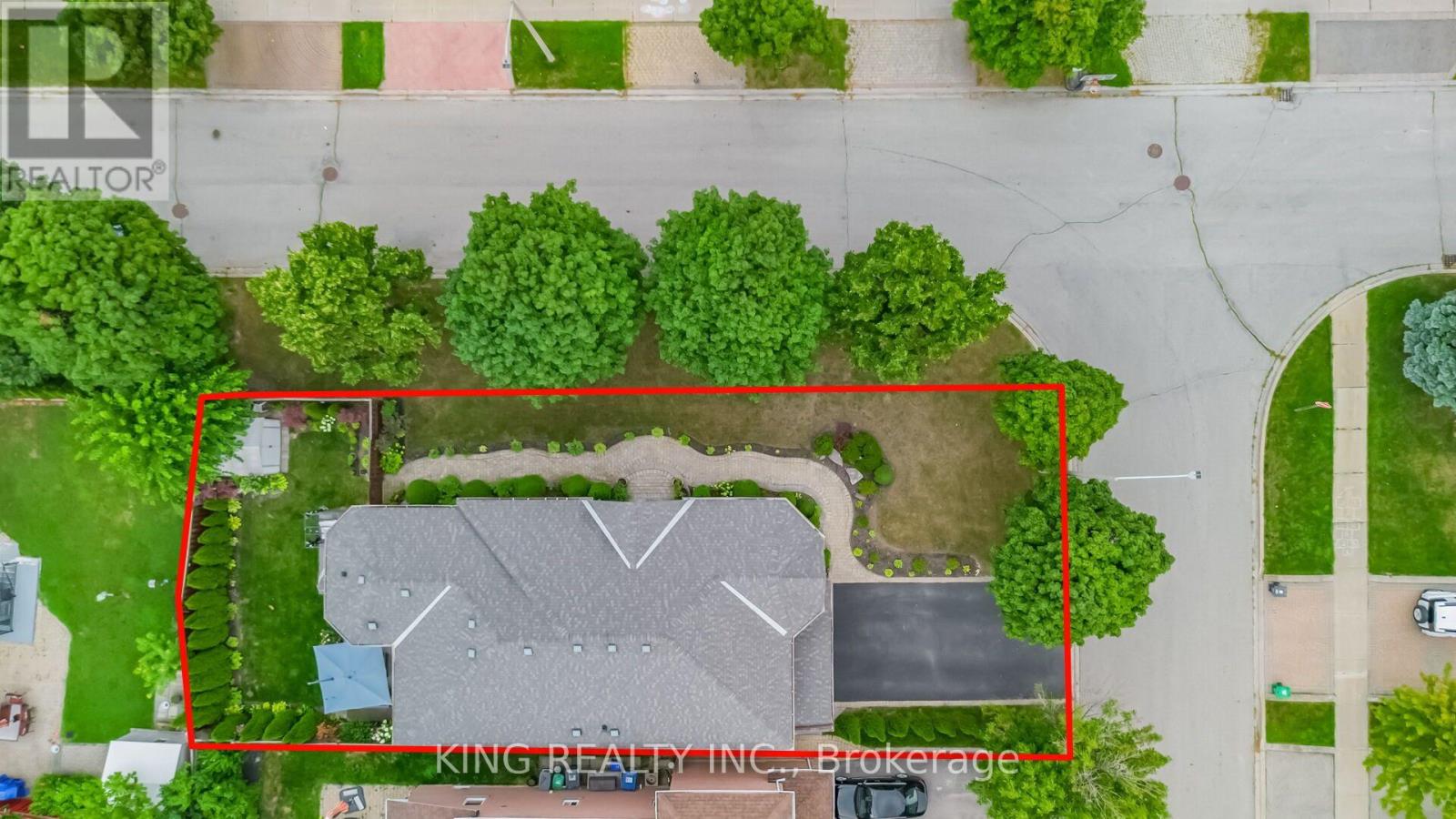 1427 Grossi Street, Mississauga, Ontario  L5V 1T9 - Photo 49 - W13677300