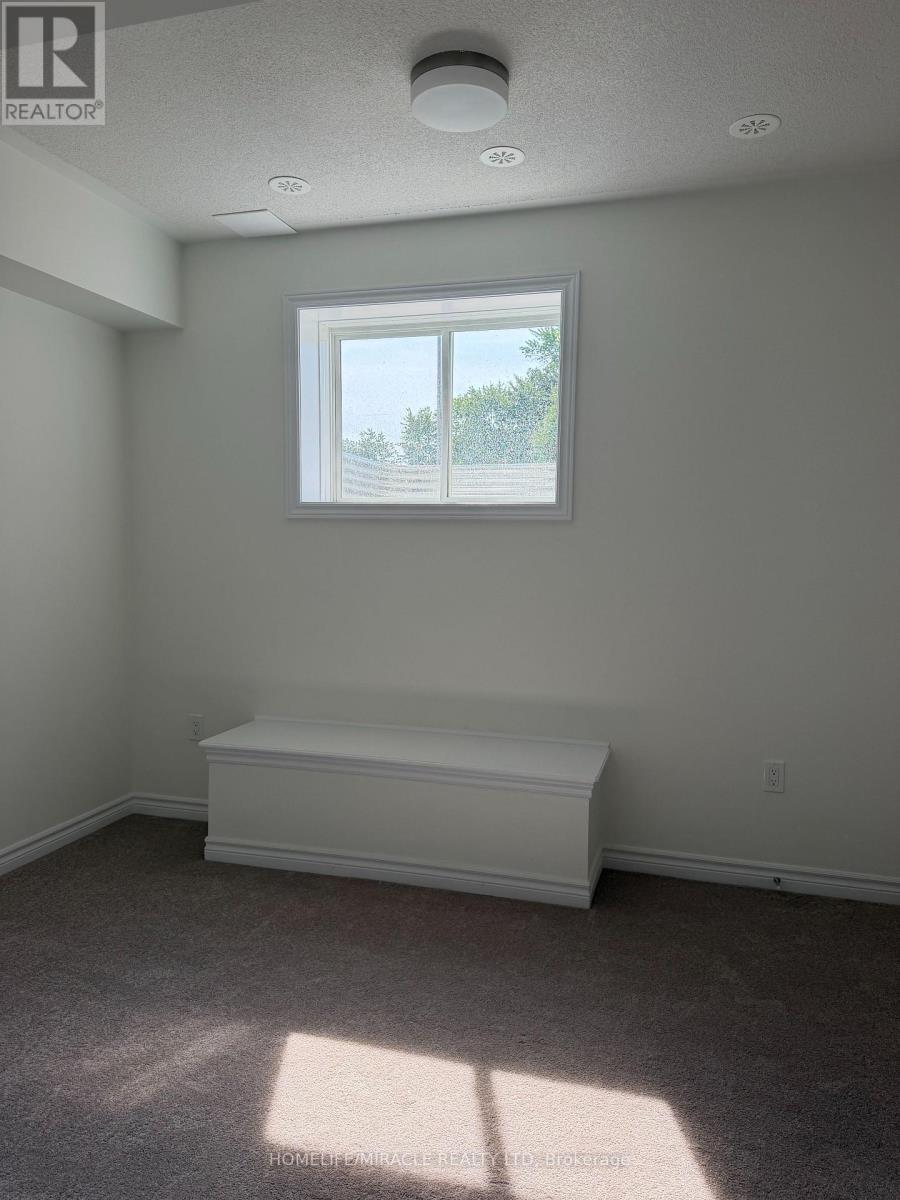 Lower - 70 Thornbird Crescent, Brampton, Ontario  K0A 0B9 - Photo 3 - W13677314