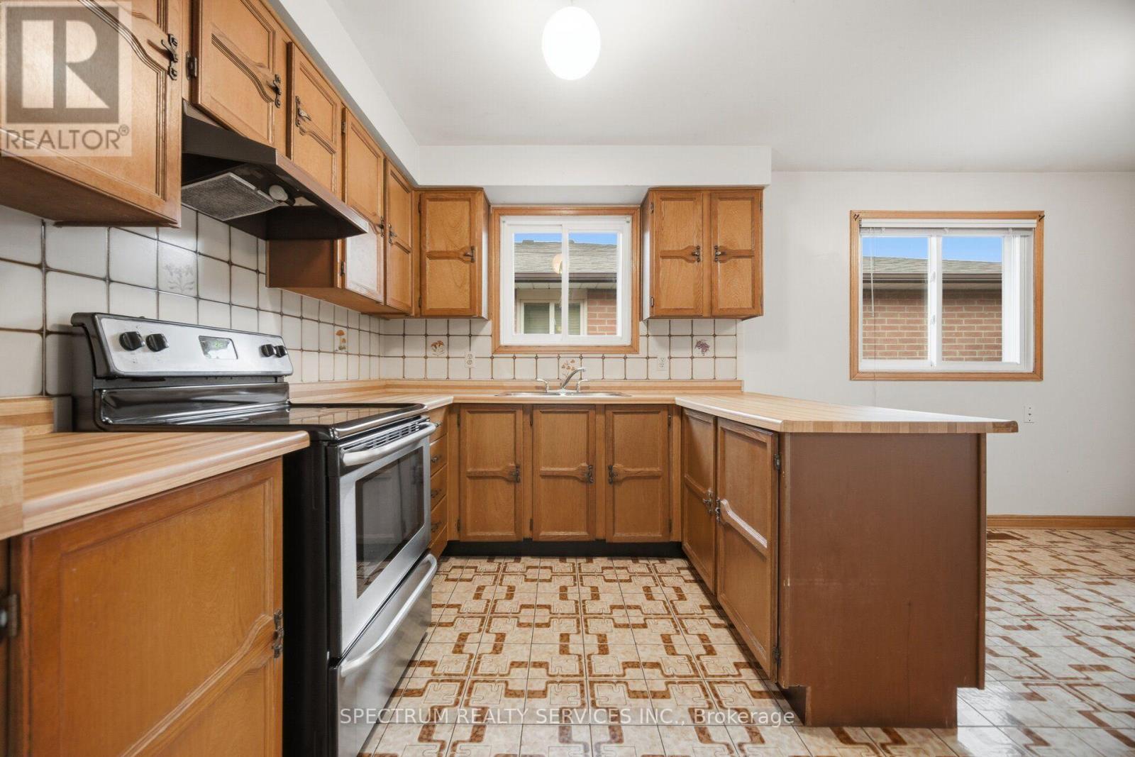 103 John Lindsay Court, Toronto, Ontario  M3L 2L1 - Photo 16 - W13677344
