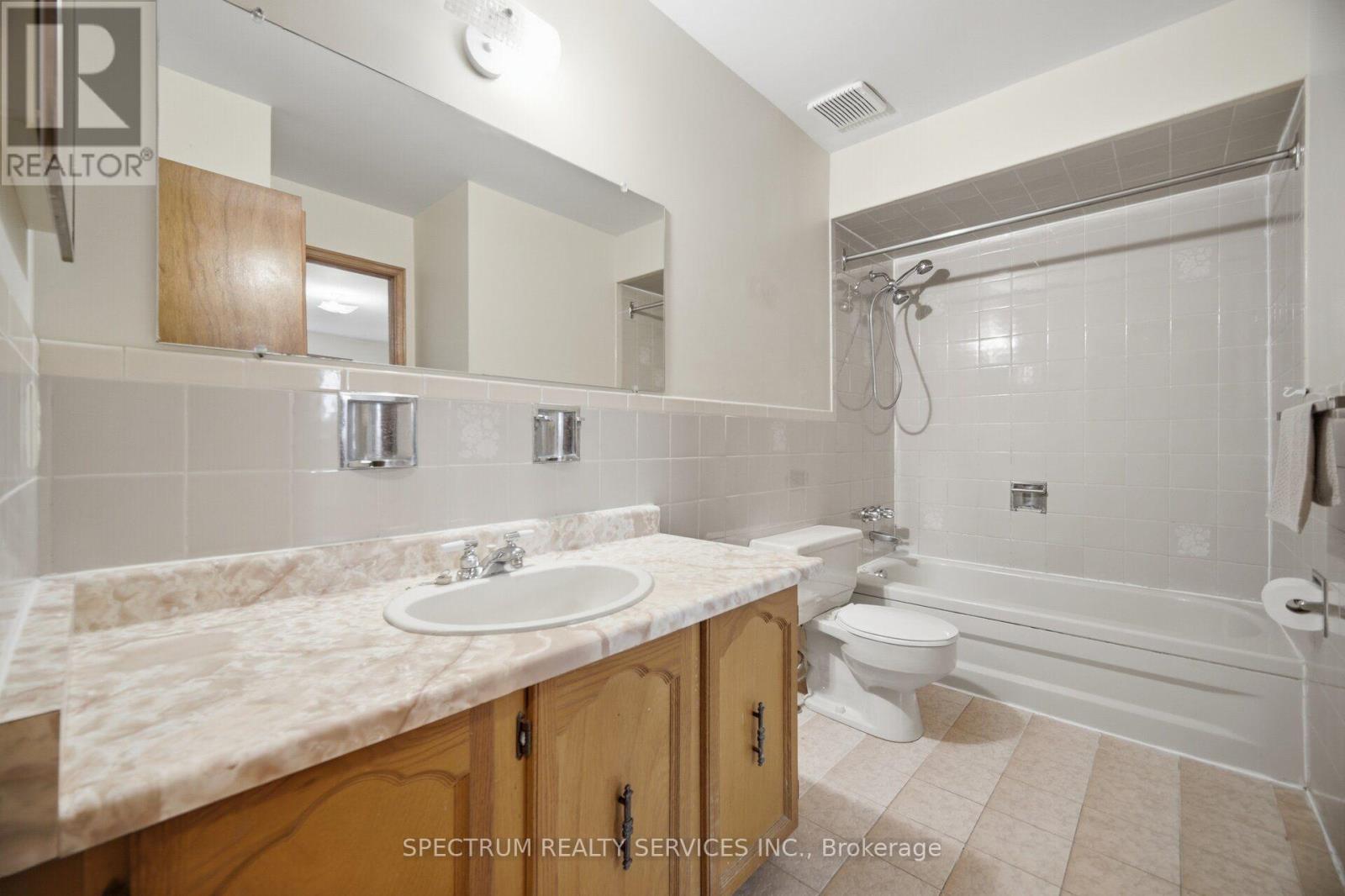 103 John Lindsay Court, Toronto, Ontario  M3L 2L1 - Photo 24 - W13677344