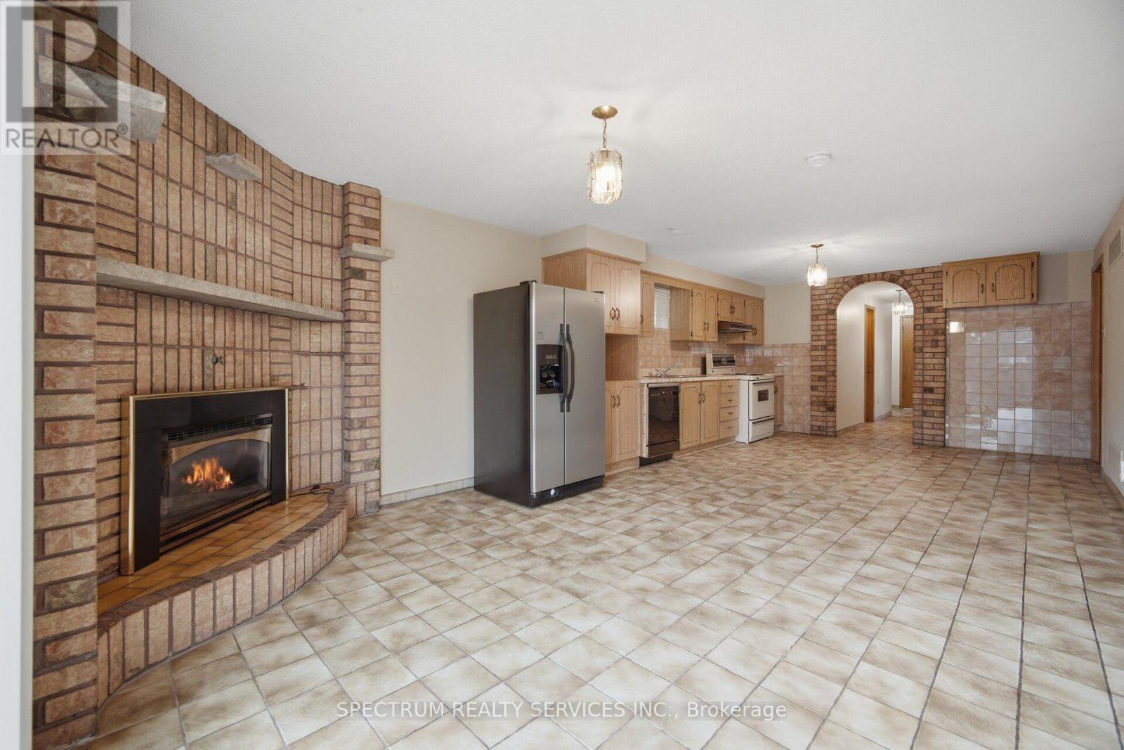 103 John Lindsay Court, Toronto, Ontario  M3L 2L1 - Photo 34 - W13677344