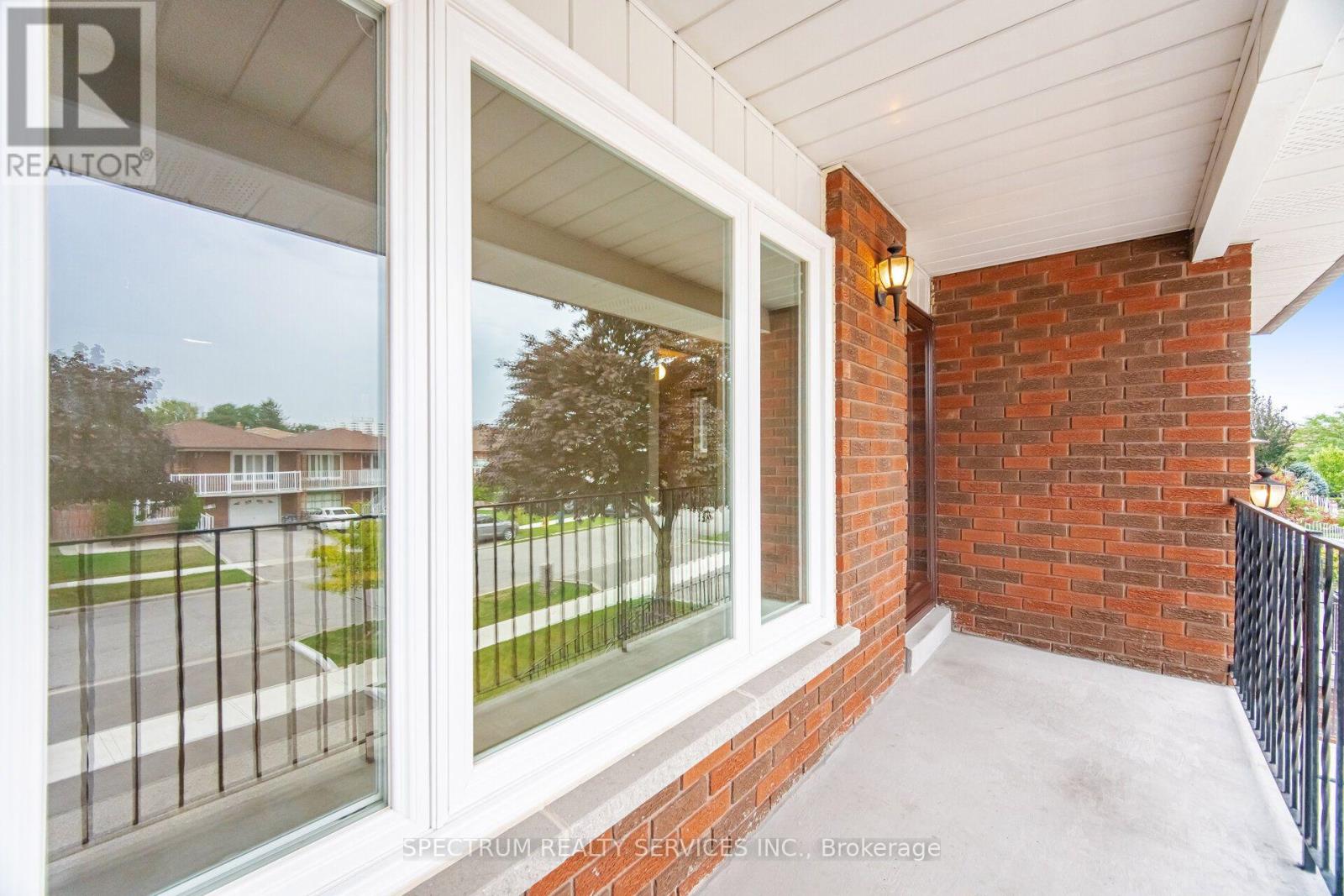 103 John Lindsay Court, Toronto, Ontario  M3L 2L1 - Photo 7 - W13677344