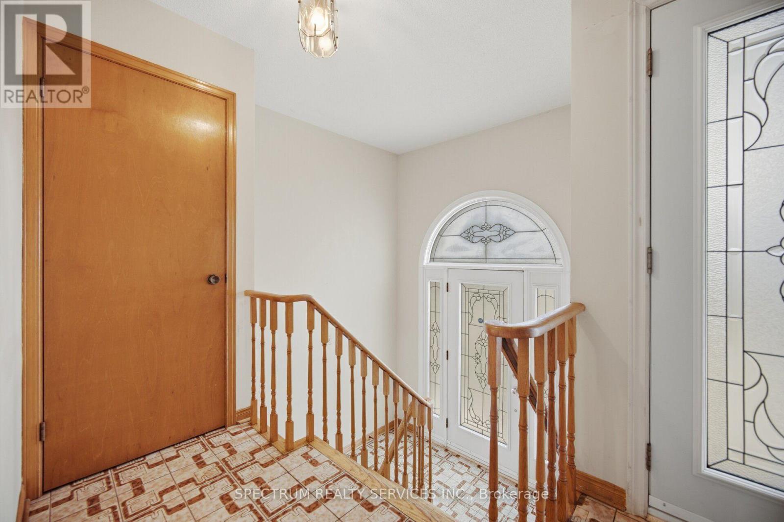 103 John Lindsay Court, Toronto, Ontario  M3L 2L1 - Photo 8 - W13677344