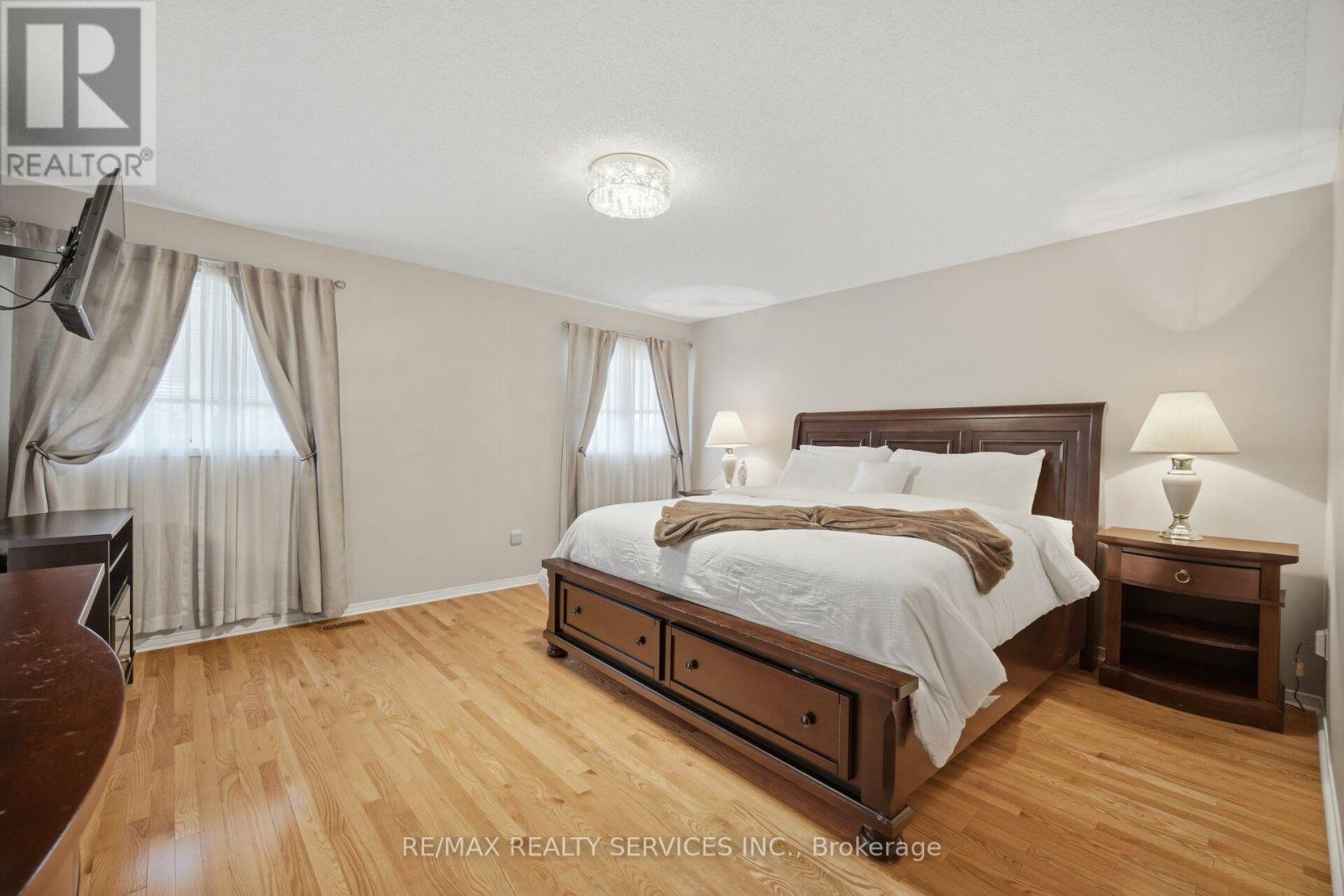 39 Legend Lane, Brampton, Ontario  L6X 5B6 - Photo 24 - W13677348