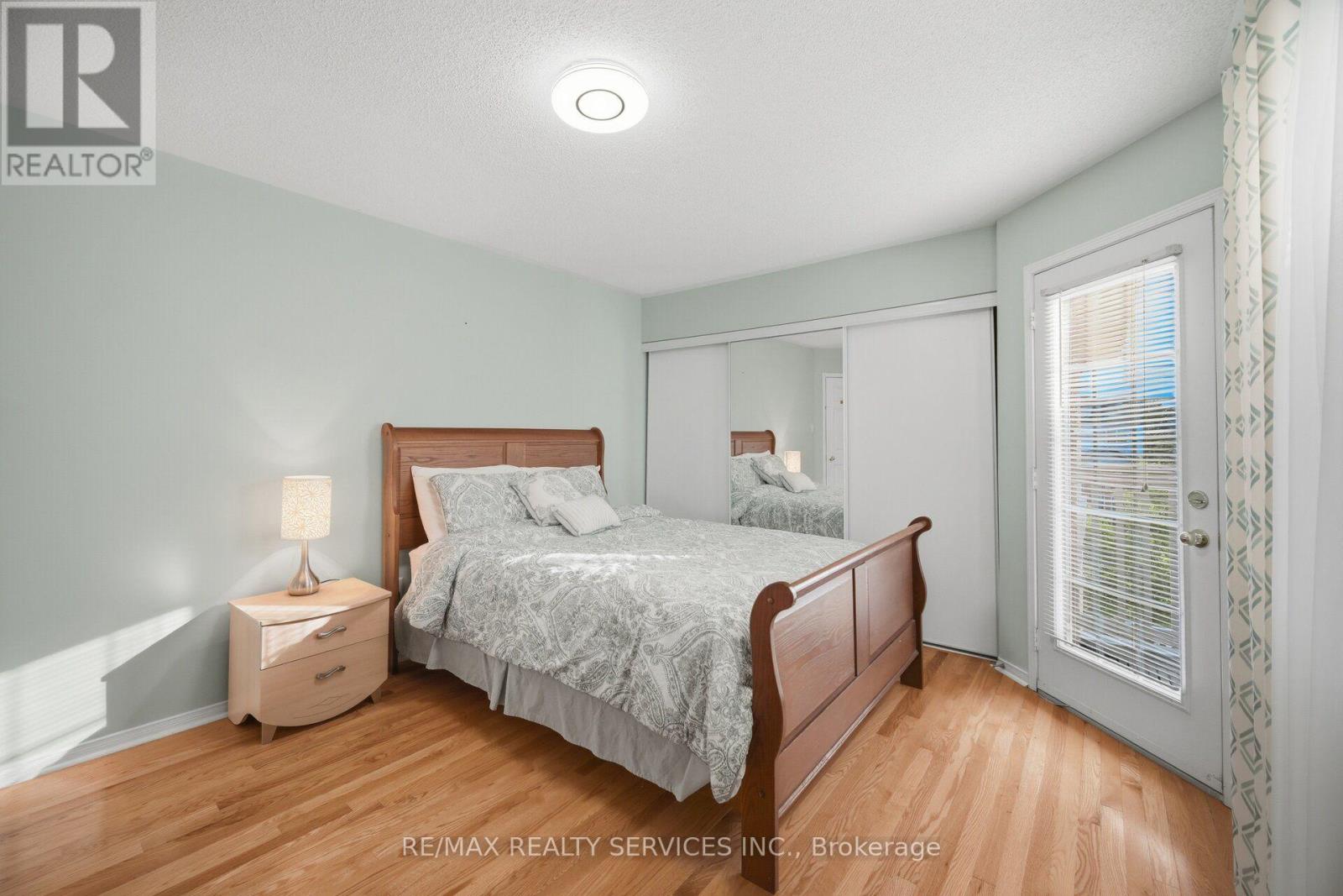 39 Legend Lane, Brampton, Ontario  L6X 5B6 - Photo 30 - W13677348