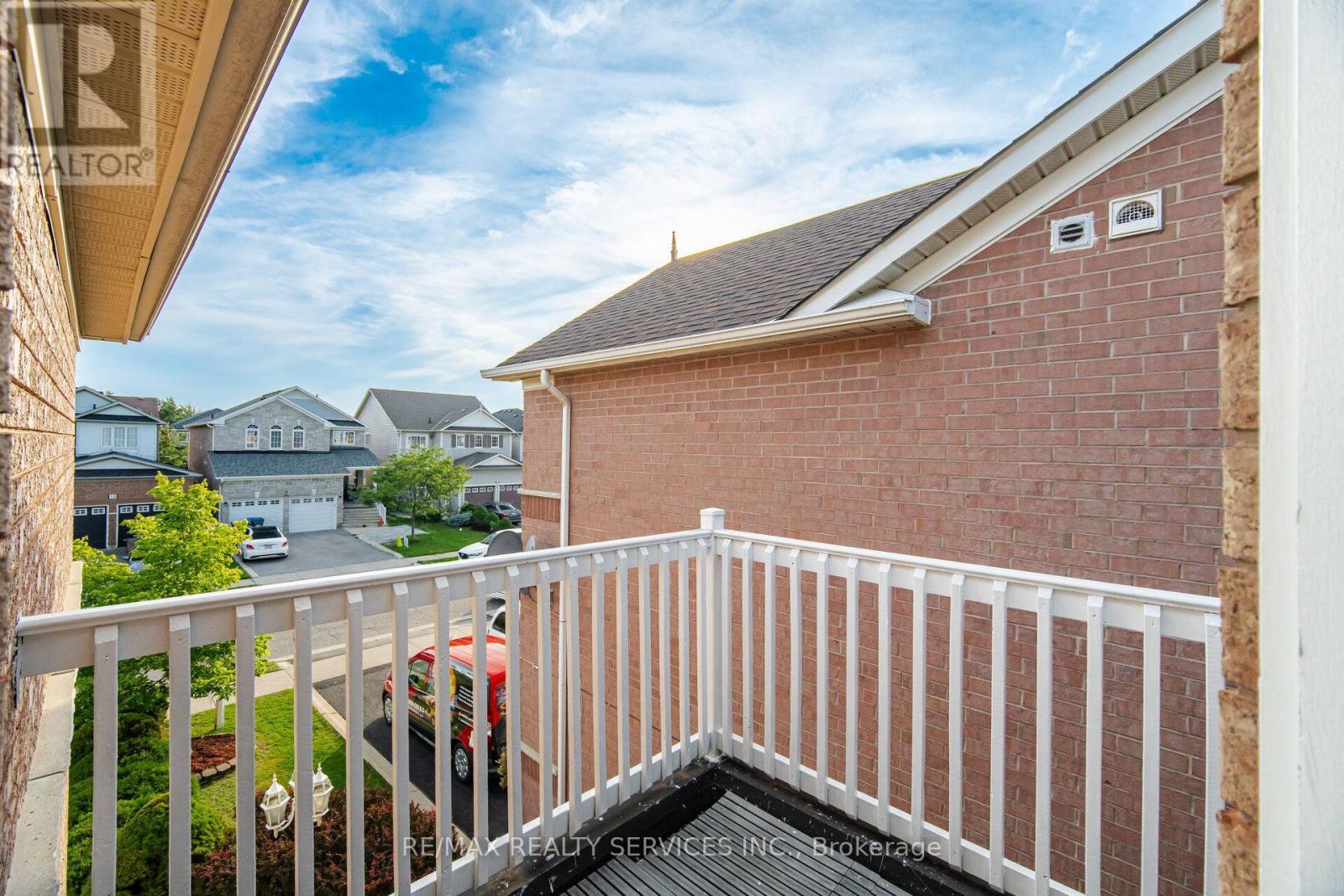 39 Legend Lane, Brampton, Ontario  L6X 5B6 - Photo 31 - W13677348