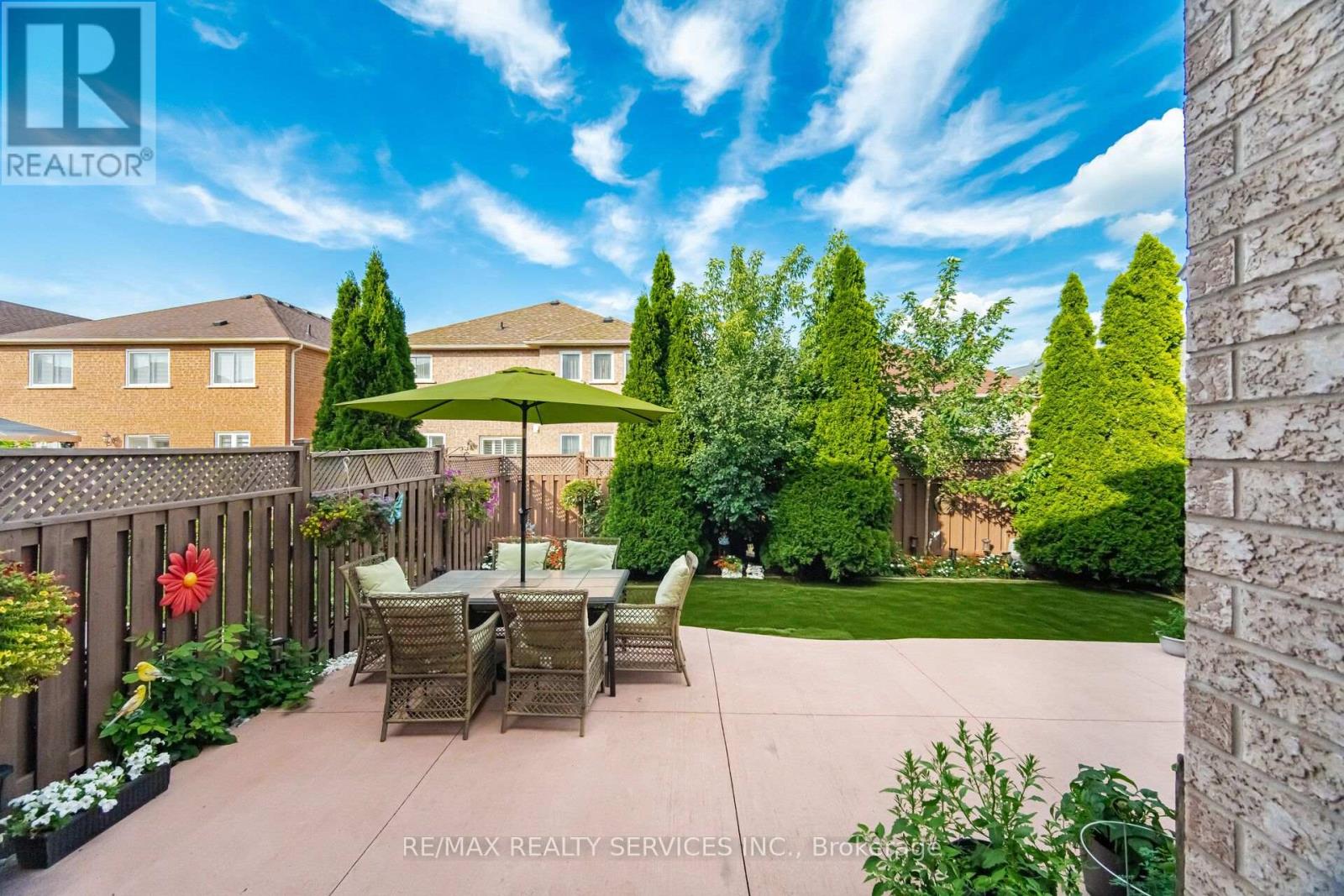 39 Legend Lane, Brampton, Ontario  L6X 5B6 - Photo 46 - W13677348