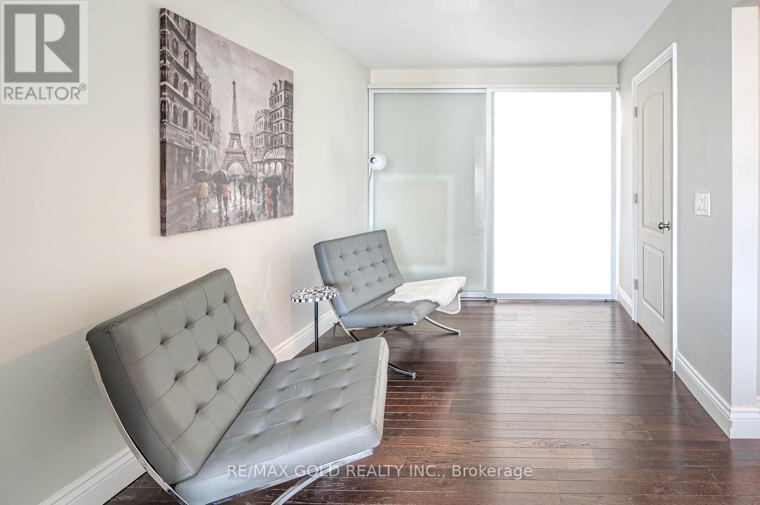 28 Dokkum Crescent, Brampton, Ontario  L6Z 4T6 - Photo 37 - W13677376
