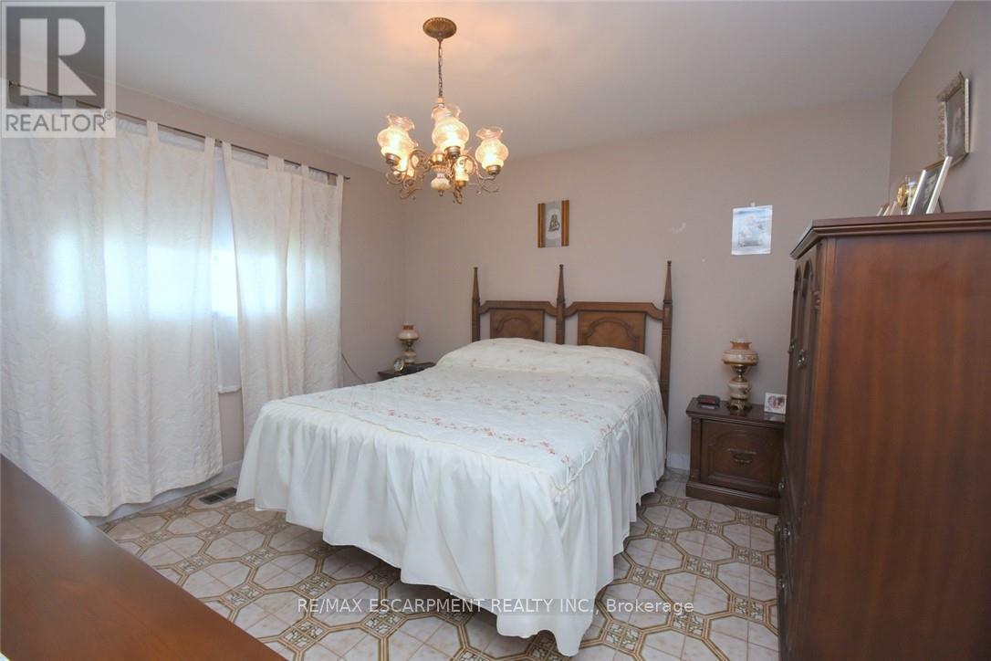 36 Abbington Drive, Hamilton, Ontario  L9C 4R3 - Photo 16 - X13677368