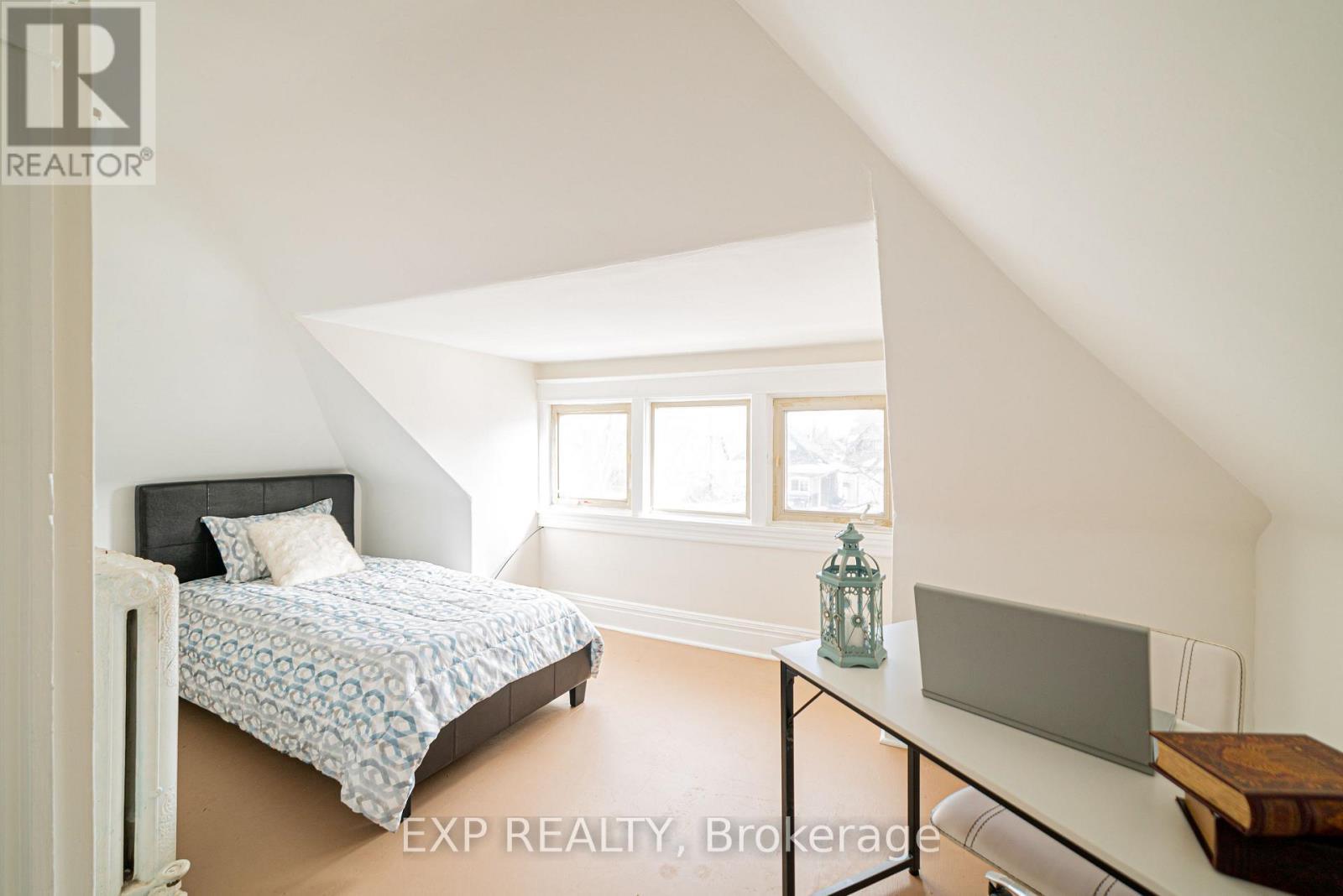 Main - 52 Proctor Boulevard, Hamilton, Ontario  L8M 2M4 - Photo 30 - X13677380
