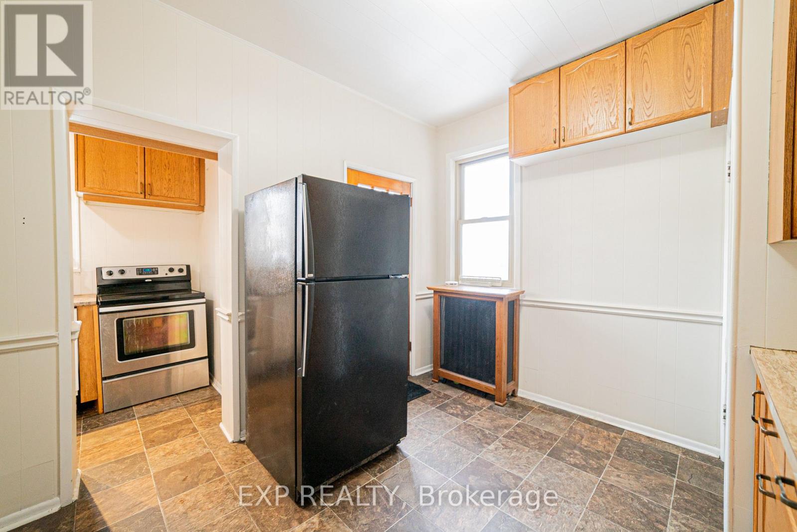 Main - 52 Proctor Boulevard, Hamilton, Ontario  L8M 2M4 - Photo 36 - X13677380