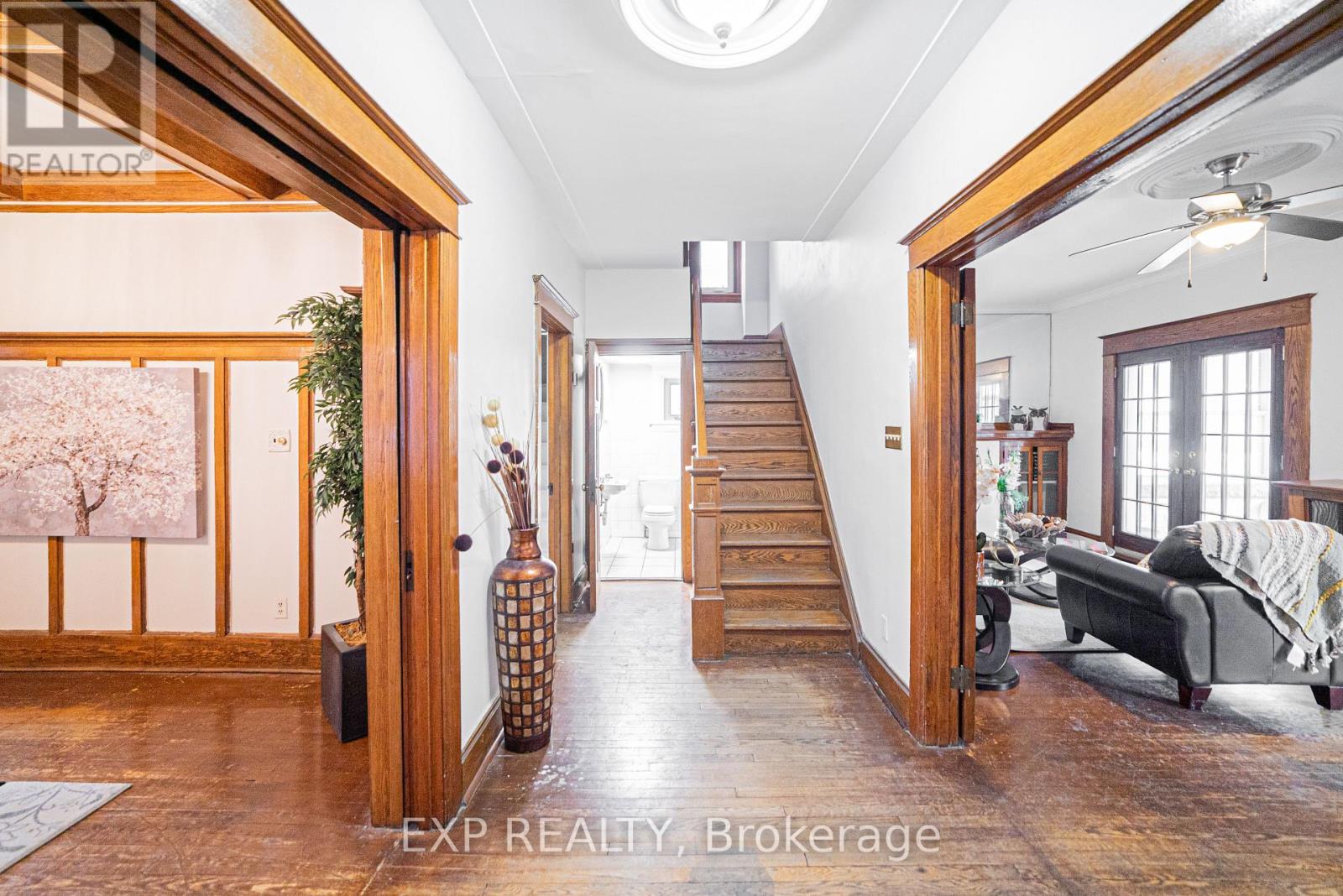 Main - 52 Proctor Boulevard, Hamilton, Ontario  L8M 2M4 - Photo 5 - X13677380
