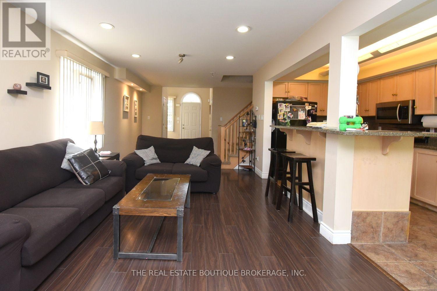 509 Southridge Drive, Hamilton, Ontario  L9C 7V4 - Photo 11 - X13677496
