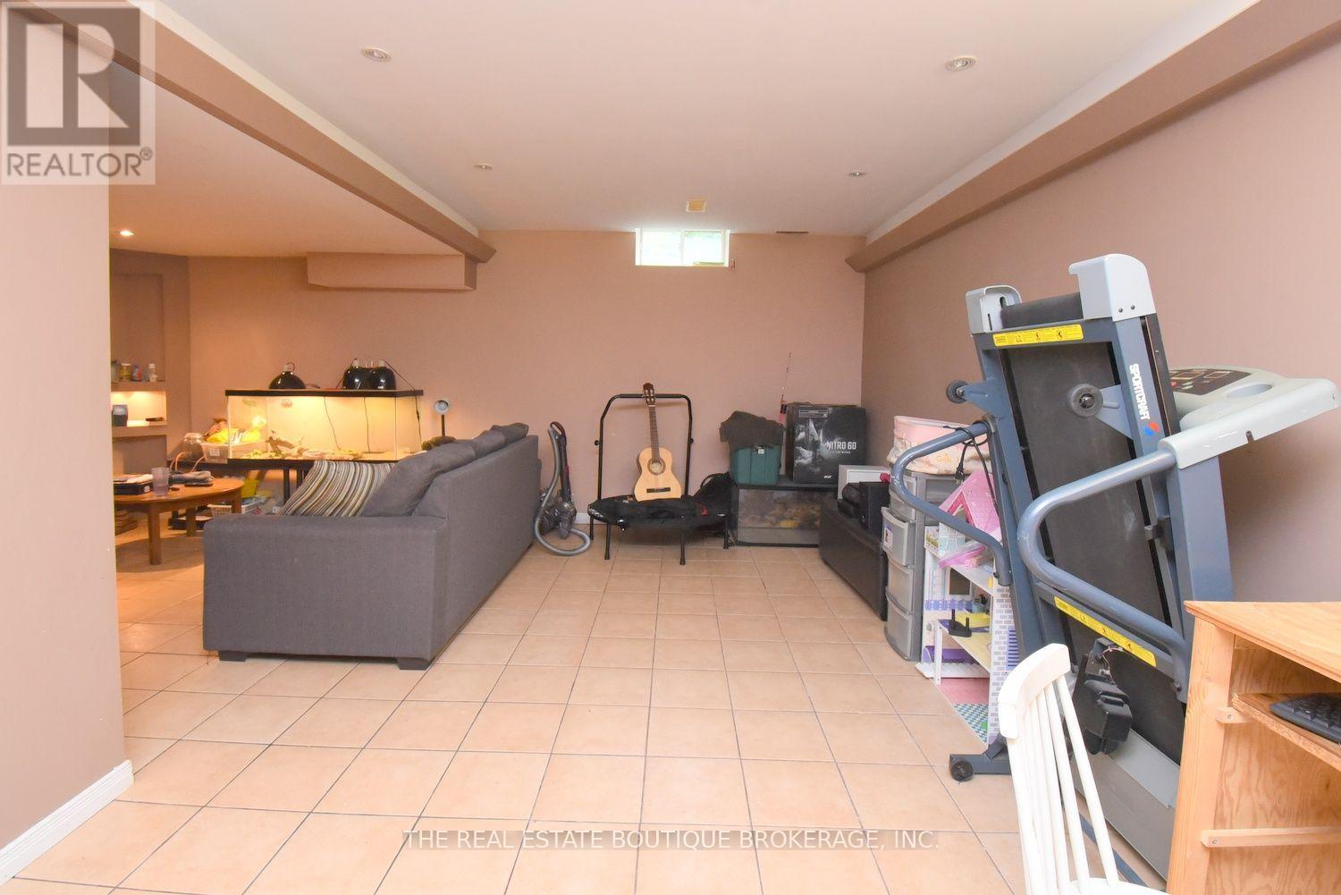 509 Southridge Drive, Hamilton, Ontario  L9C 7V4 - Photo 23 - X13677496