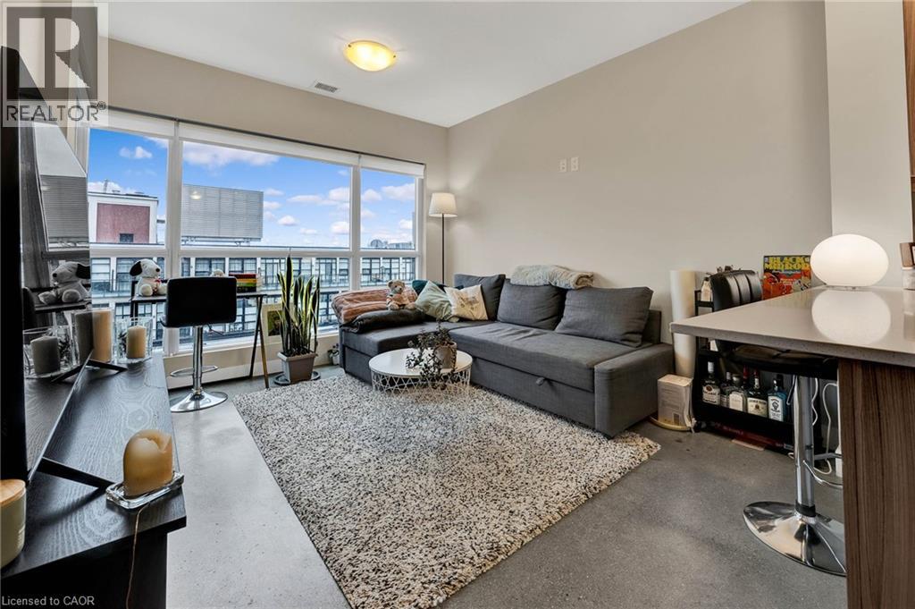 1 VICTORIA Street S Unit# 812
