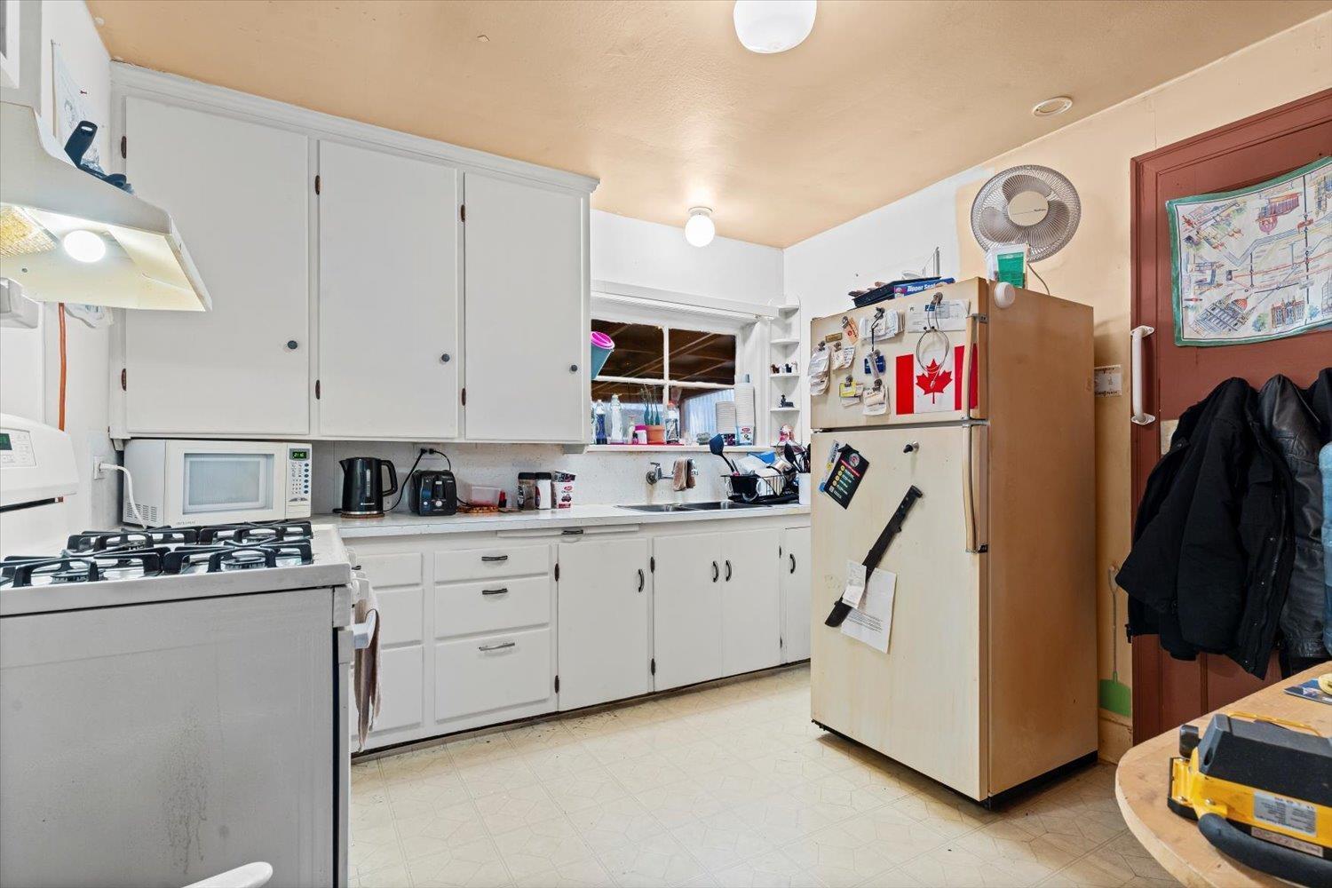 46297 Gore Avenue, Chilliwack Proper East, Chilliwack, British Columbia  V2P 2A2 - Photo 14 - R3125636