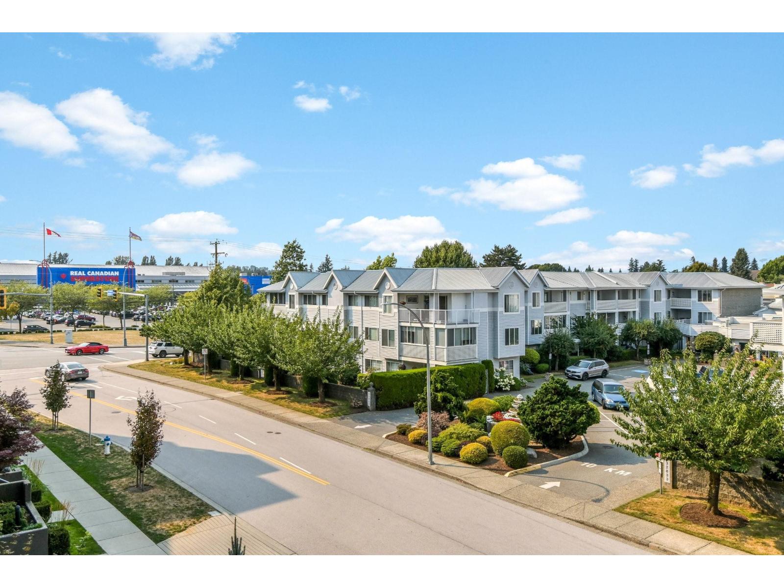313 32838 Landeau Place, Abbotsford, British Columbia  V2S 0M6 - Photo 19 - R3155013
